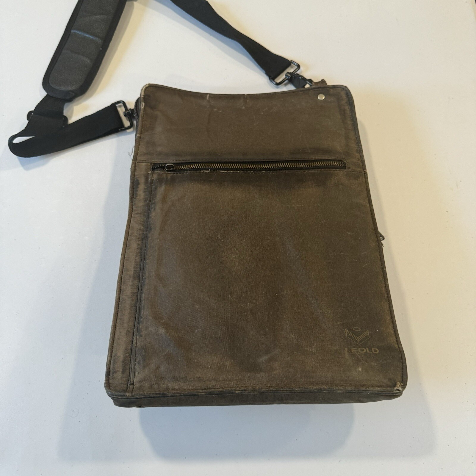 J. Fold Leather Shoulder Bag For Laptop Computer