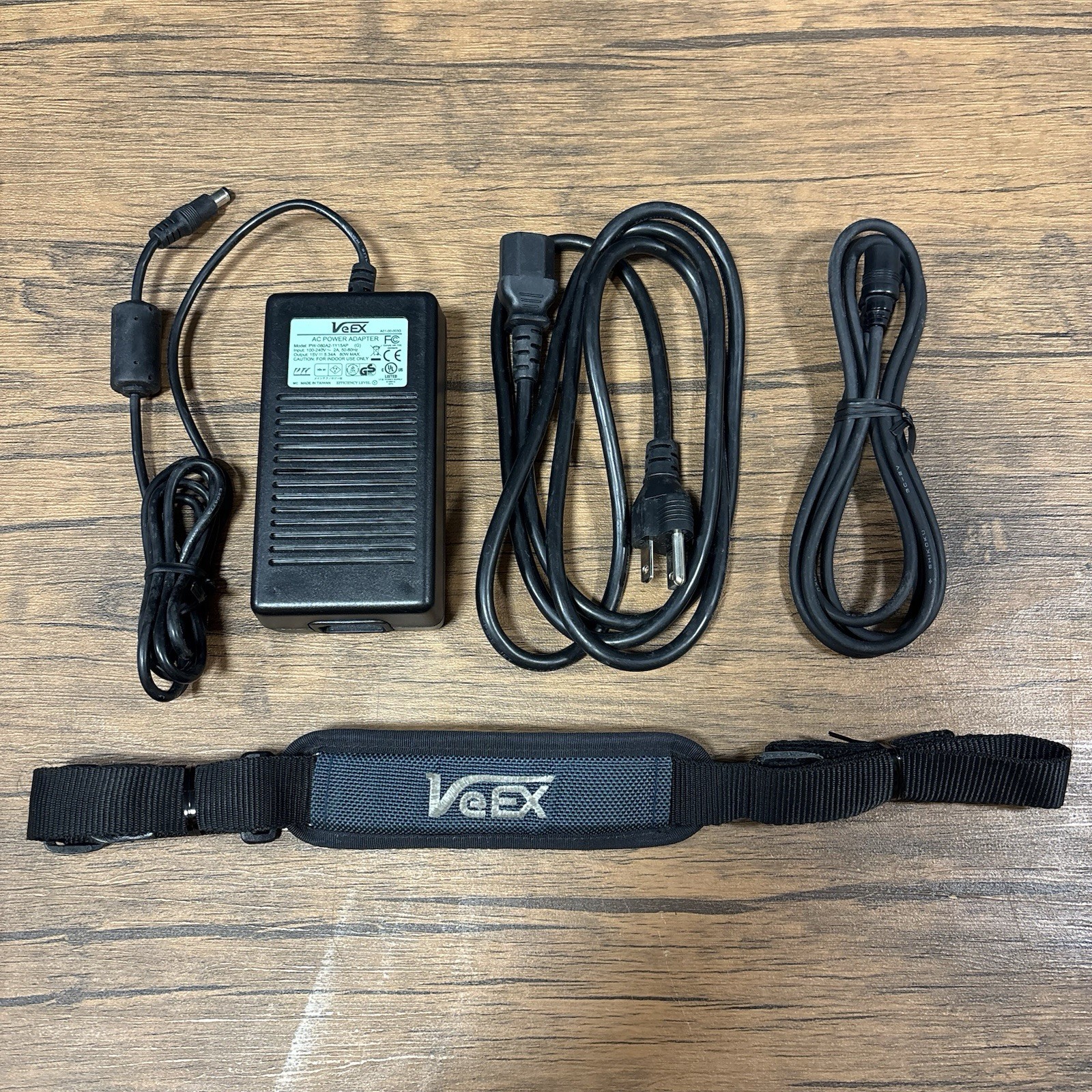 VeEX VePAL CX380 Advanced CATV Analyzer Tested & Working w/Case & Accessories