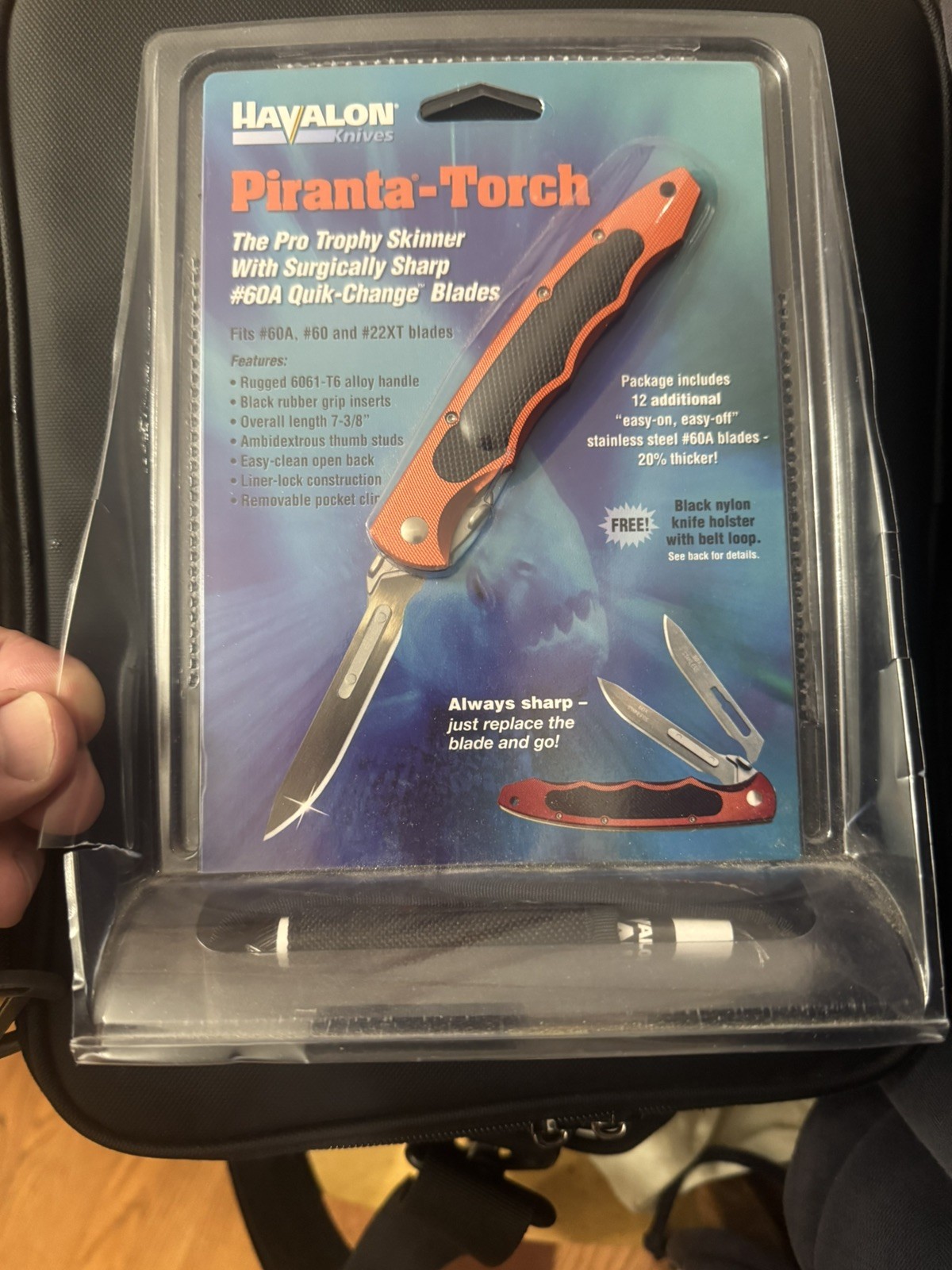 Havalon Piranta Torch brick RED Brand New