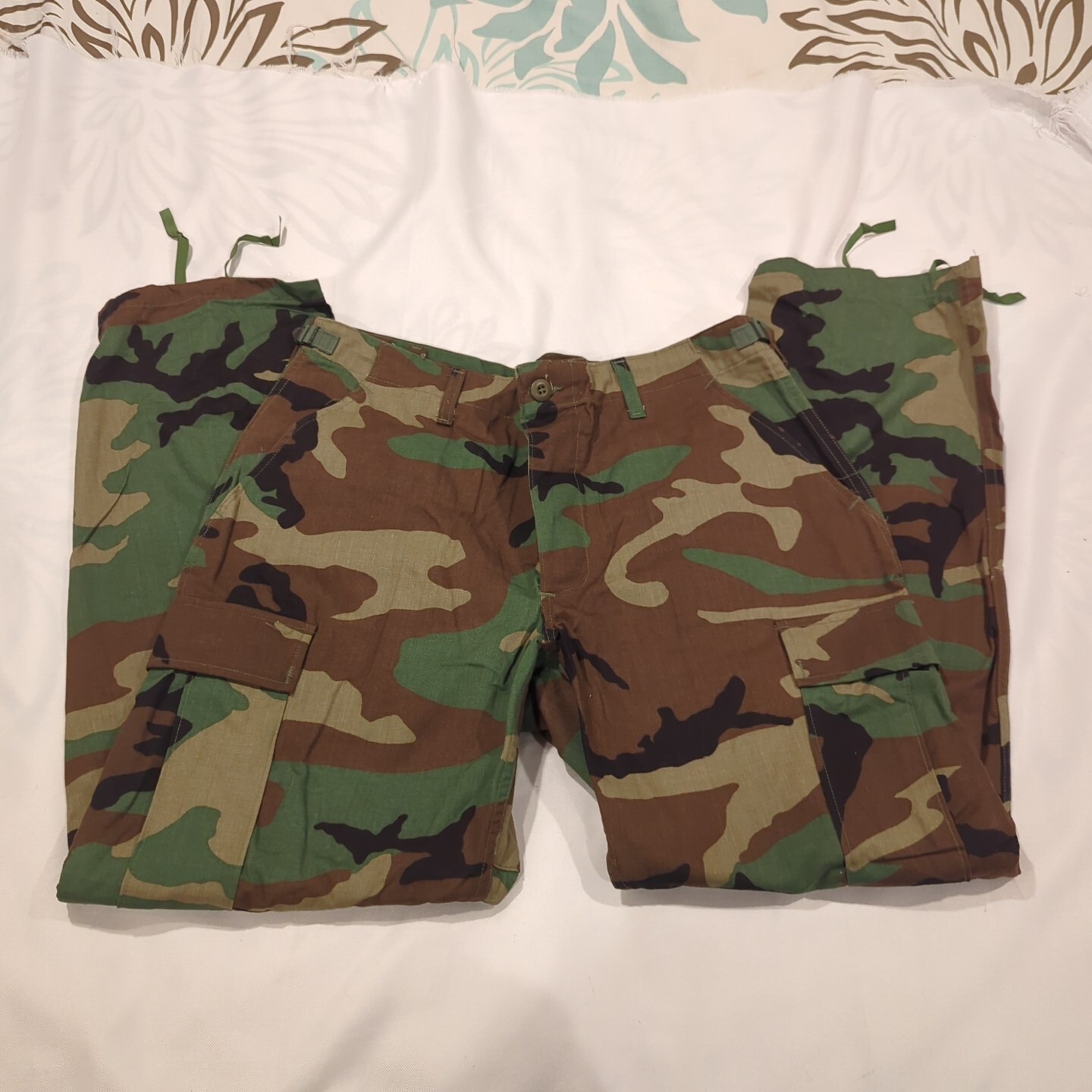 US Army Camo Pants Woodland Combat 8415-01-084-1712 Mens M Short Waist