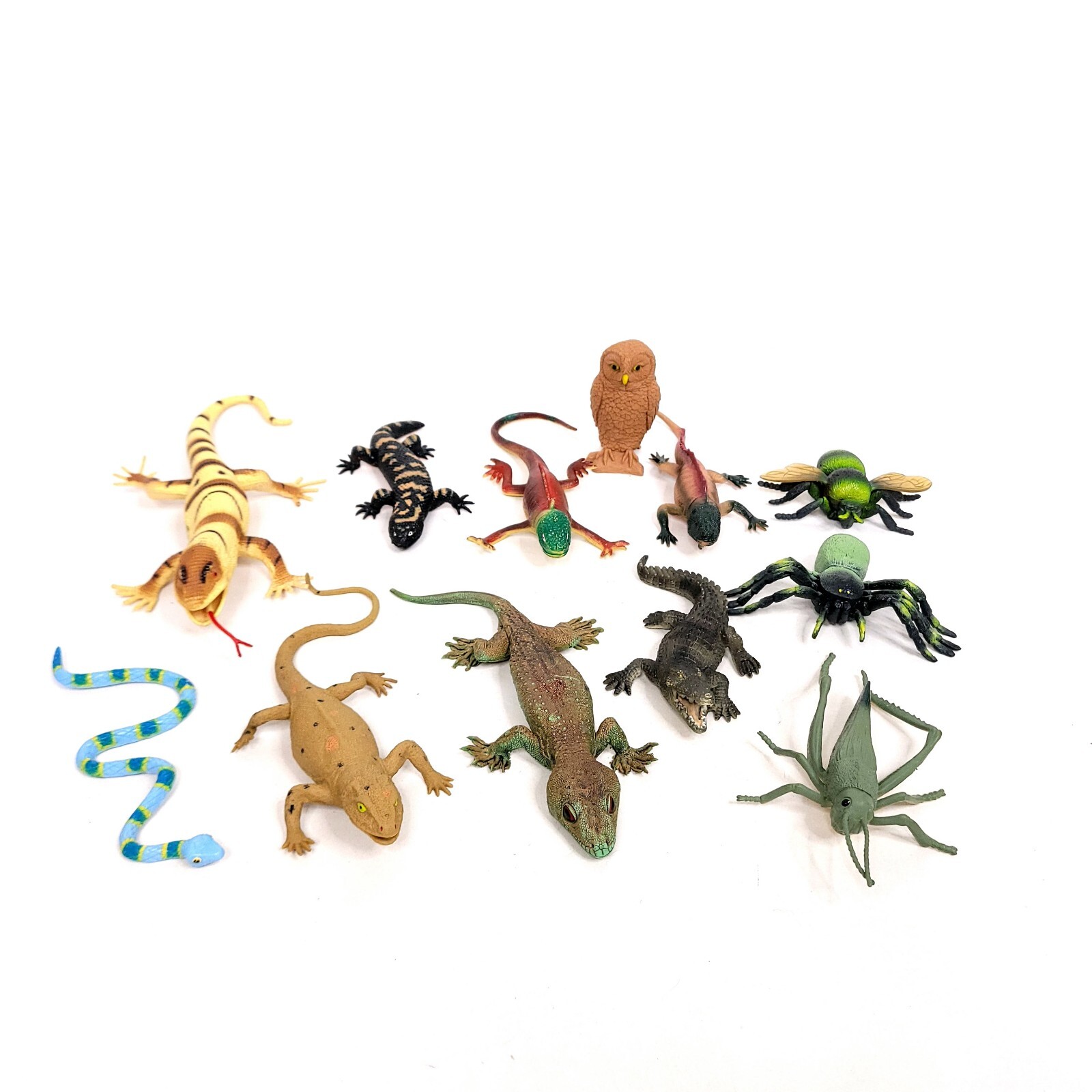 Mixed Lot Of 12 Lizard Snake Owl Spider Crocodile  Figurine Rubber Plastic