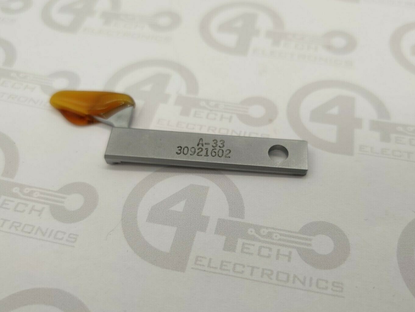 Universal Instruments Cam Locator 30921602