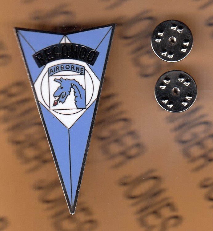 US Army 18th Airborne Corps RECONDO School dress uniform badge c/b