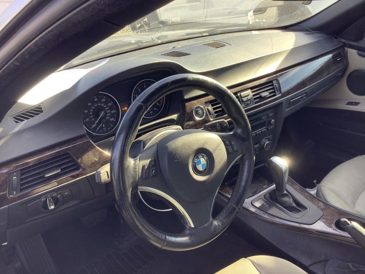 328I 2011 Glove Box 4966008