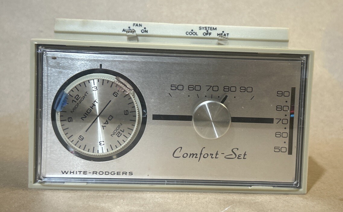 White Rodgers Heating and Cooling Comfort Set Clock Thermostat 1F76-357 61