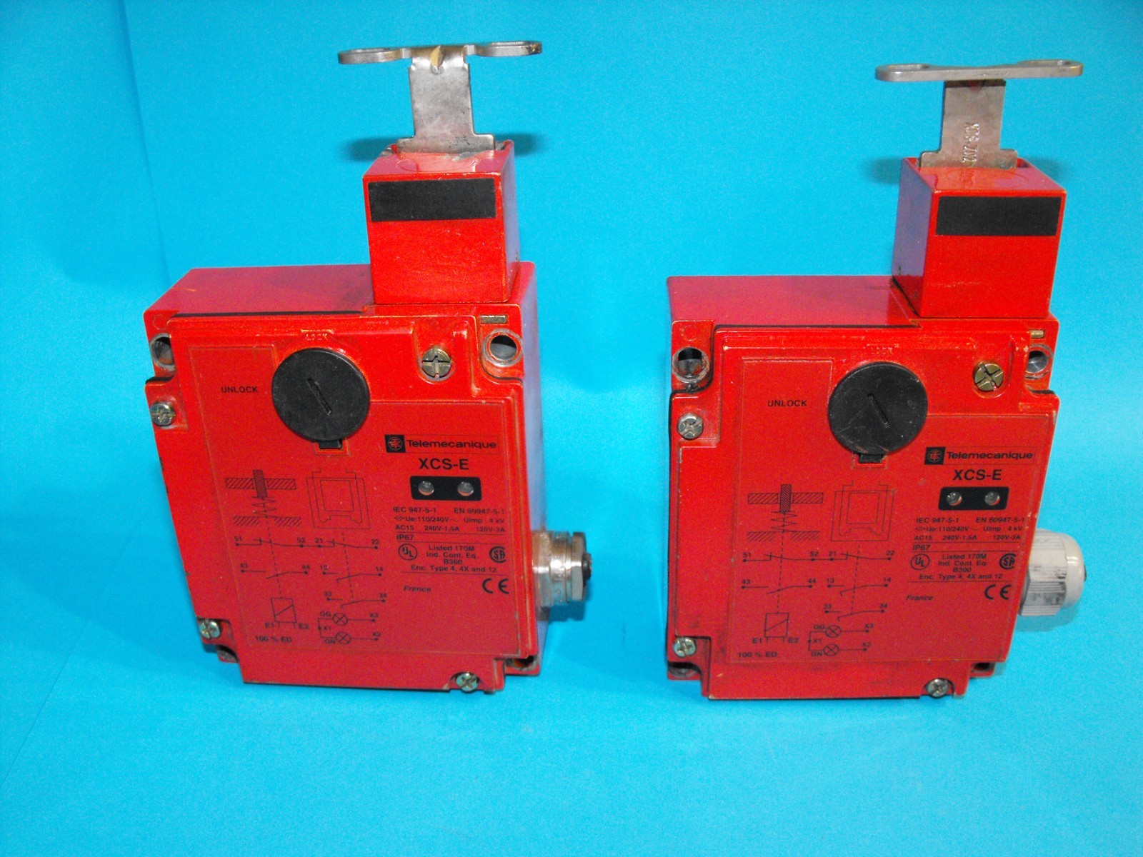 Telemecanique XCS-E.220/240V.Safety Limit Switch.XCS-E5341.220/240V.USED