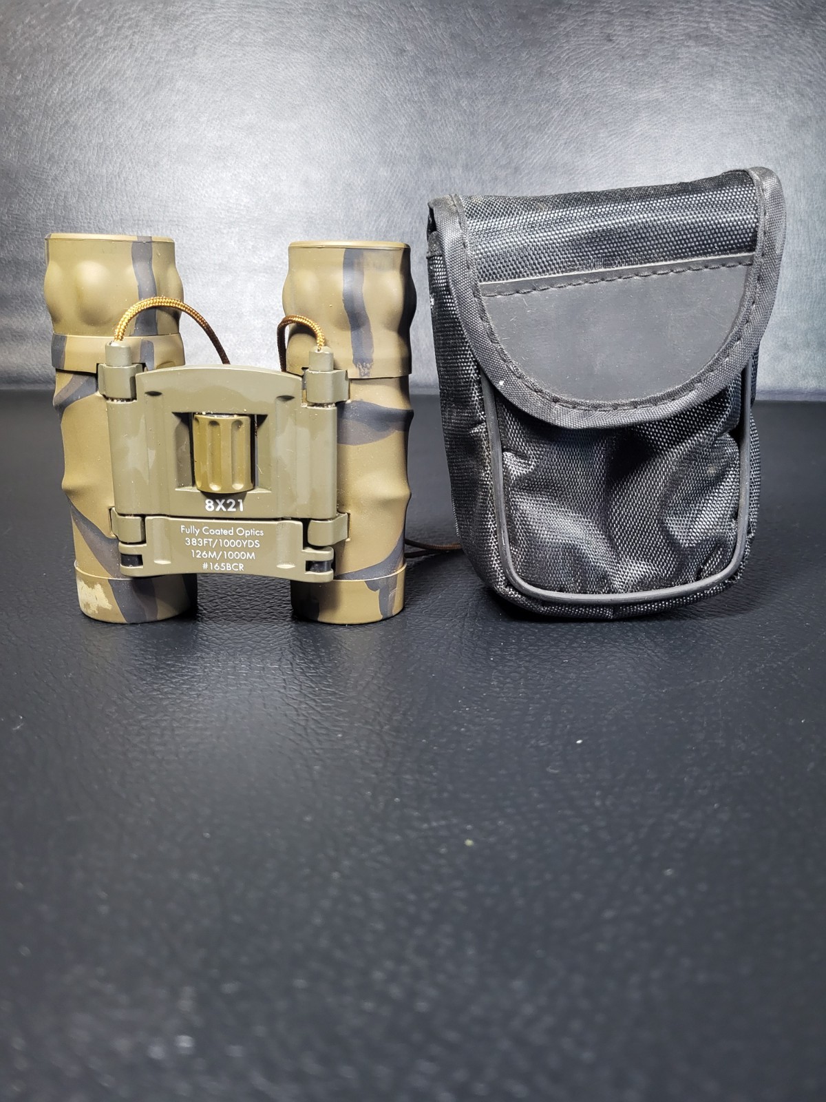 TASCO #165bcr 8x21 Camo Binoculars with cord & Belt Loop Case Great Condition