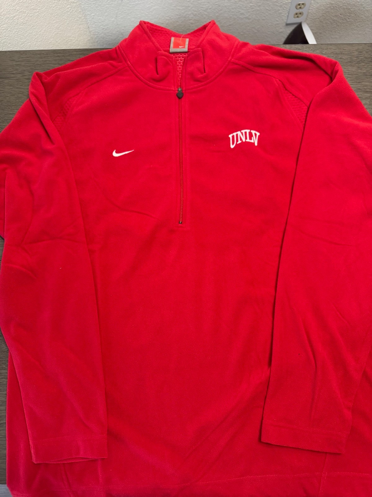 Nike UNLV Rebels Jacket Mens XL Red Black Therma Fit Track Coat Half Zip New
