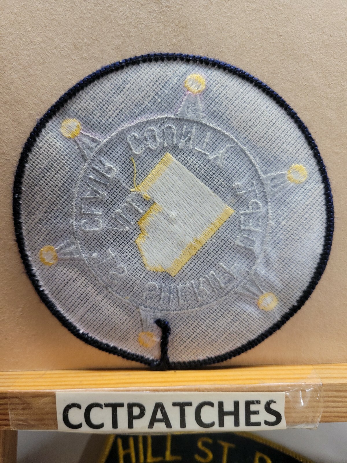 ST. CLAIR COUNTY, ILLINOIS SHERIFF BLUE (POLICE) SHOULDER PATCH IL