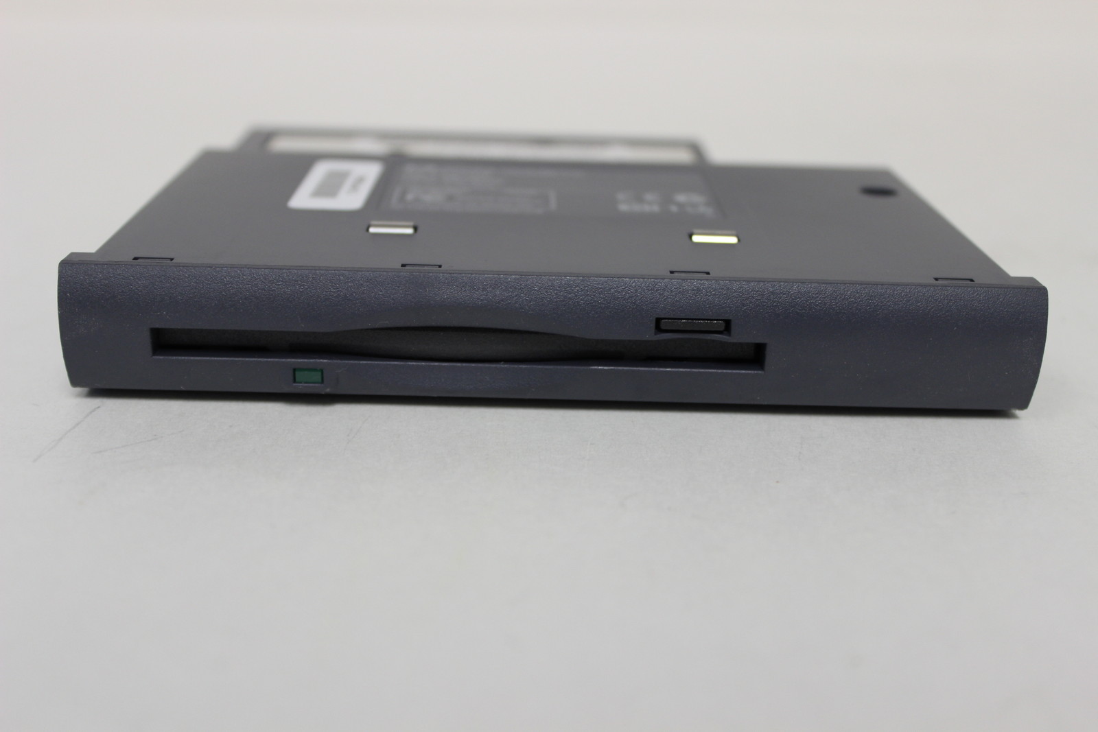 HP F1472A OMNIBOOK 1.44MB FLOPPY DRIVE MODULE F1472-80001 MITSUMI D353F3