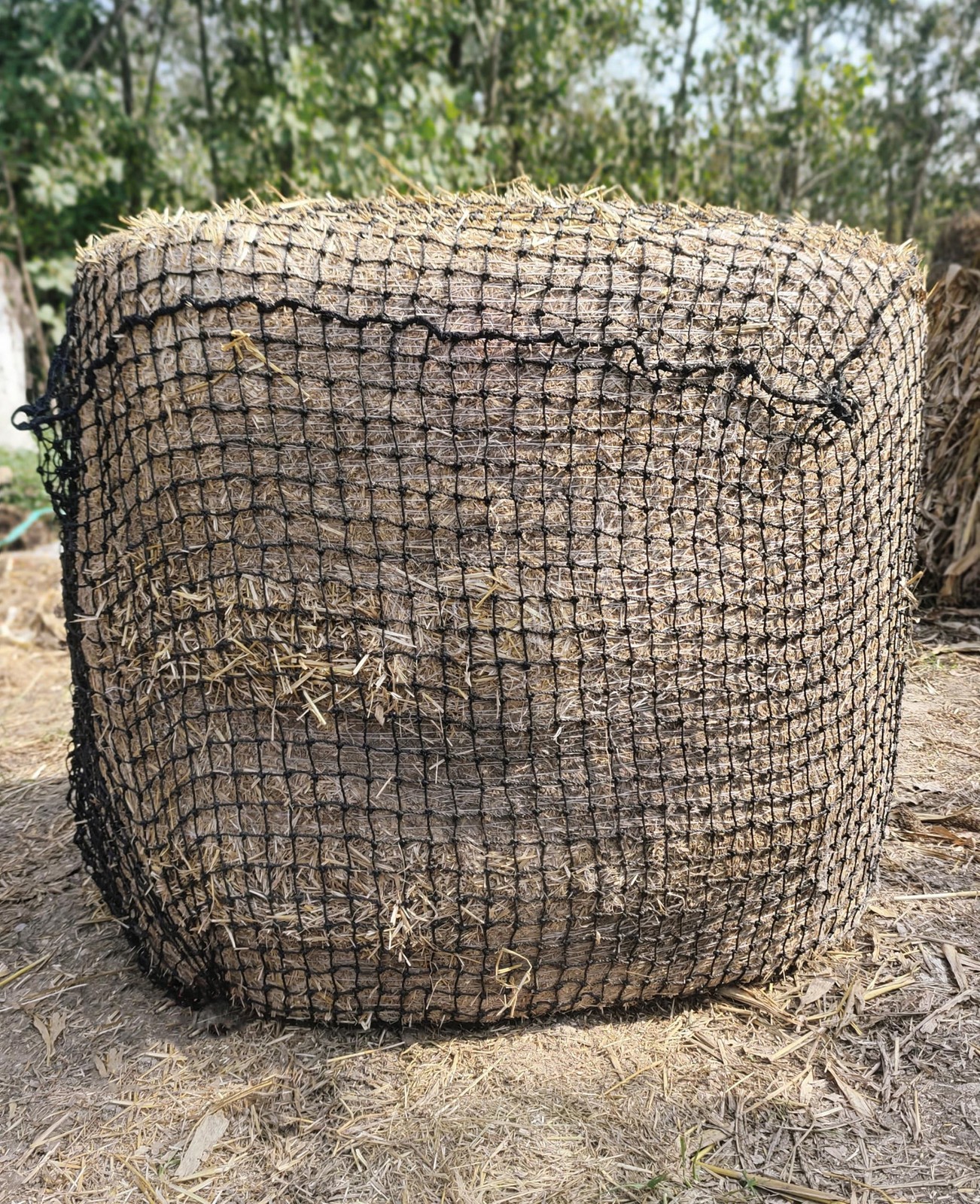 Round Bale Hay Nets for Horses 1.5" Holes Large Round Bale Feeder Slower Feed...
