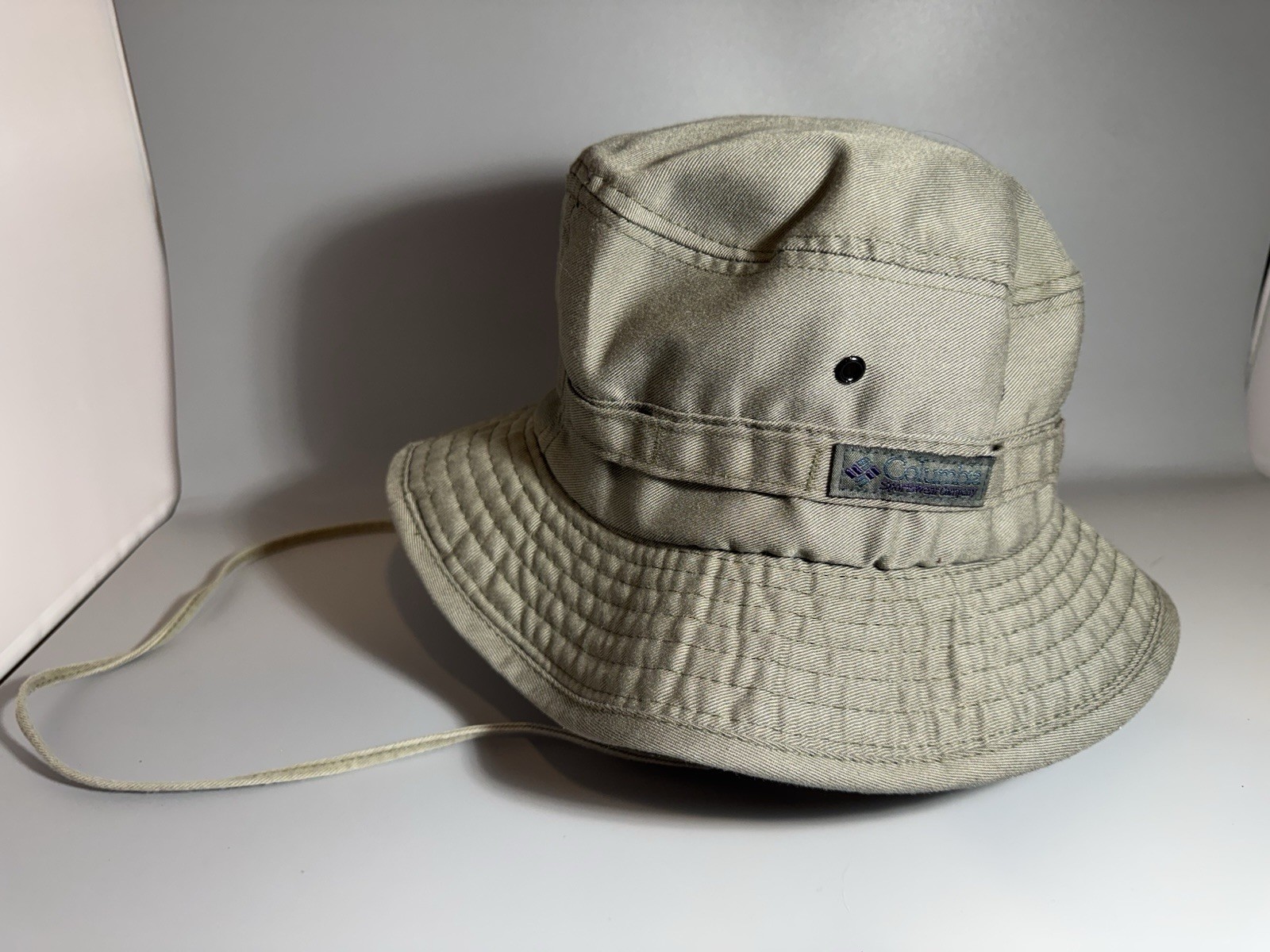 Columbia Olive Green Sun Bucket Hat Adult Medium Beach Camp Outdoor