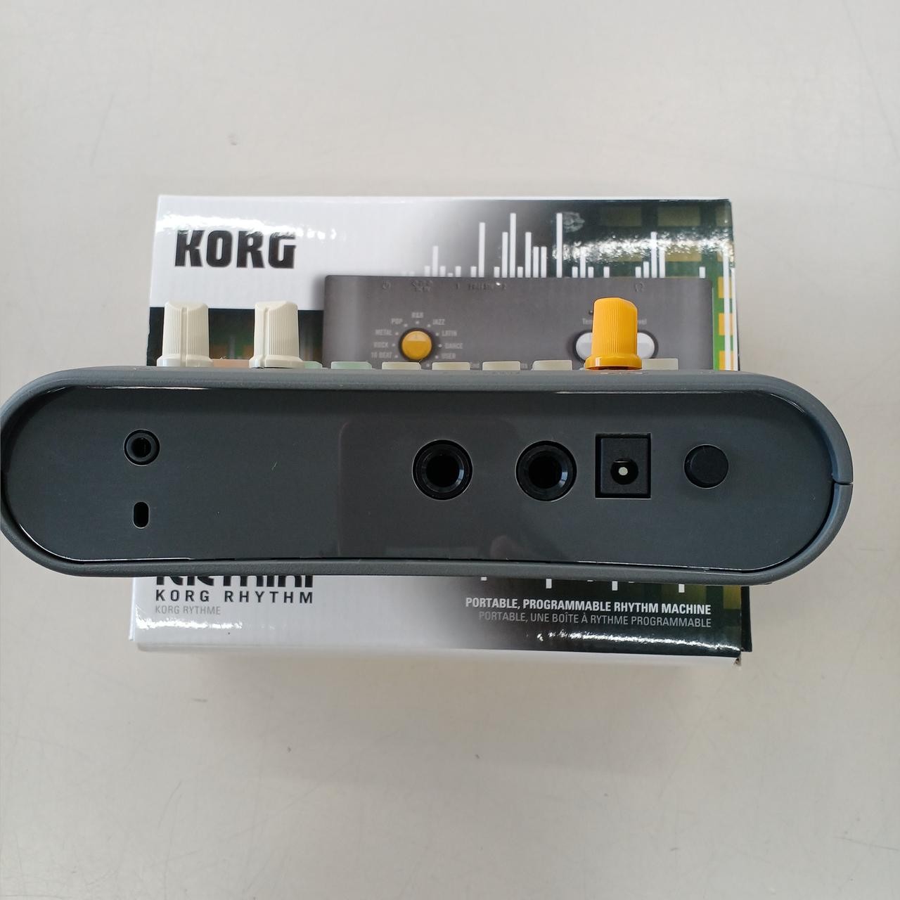 KORG KR MINI Rhythm Box Compact Drum Machine Vintage Synth Module