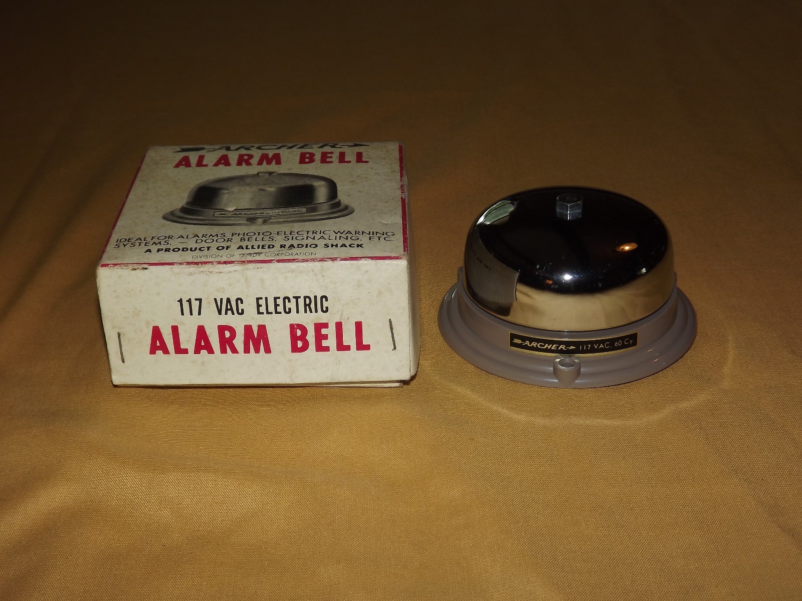 VINTAGE DOOR SIGNALING 117 VAC ARCHER ELECTRIC ALARM BELL NOS NEW OLD STOCK