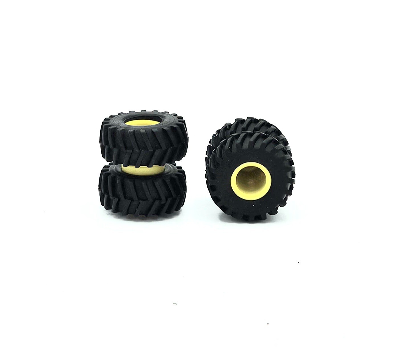 1/64 Standi Toys Pair of 30.5-R32 Dual Tires with Yellow Rims