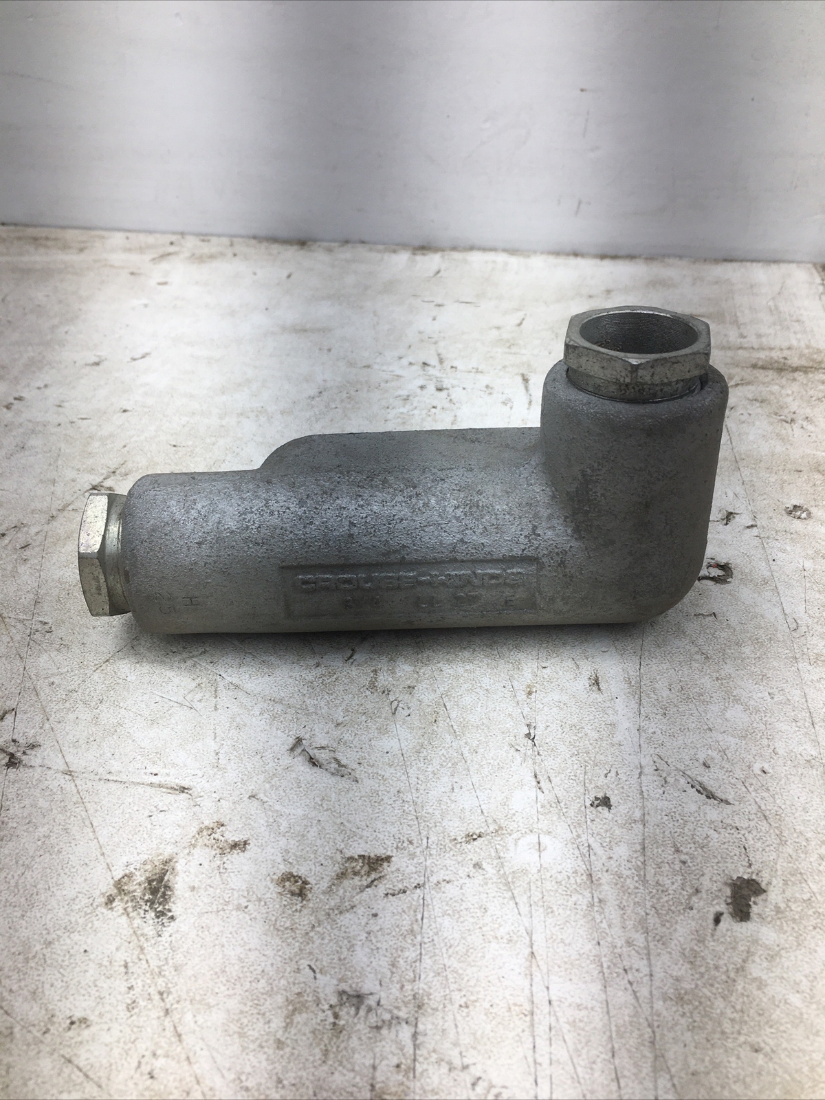 Crouse-Hinds 3/4” LL27 Conduit Body (New Old Stock)
