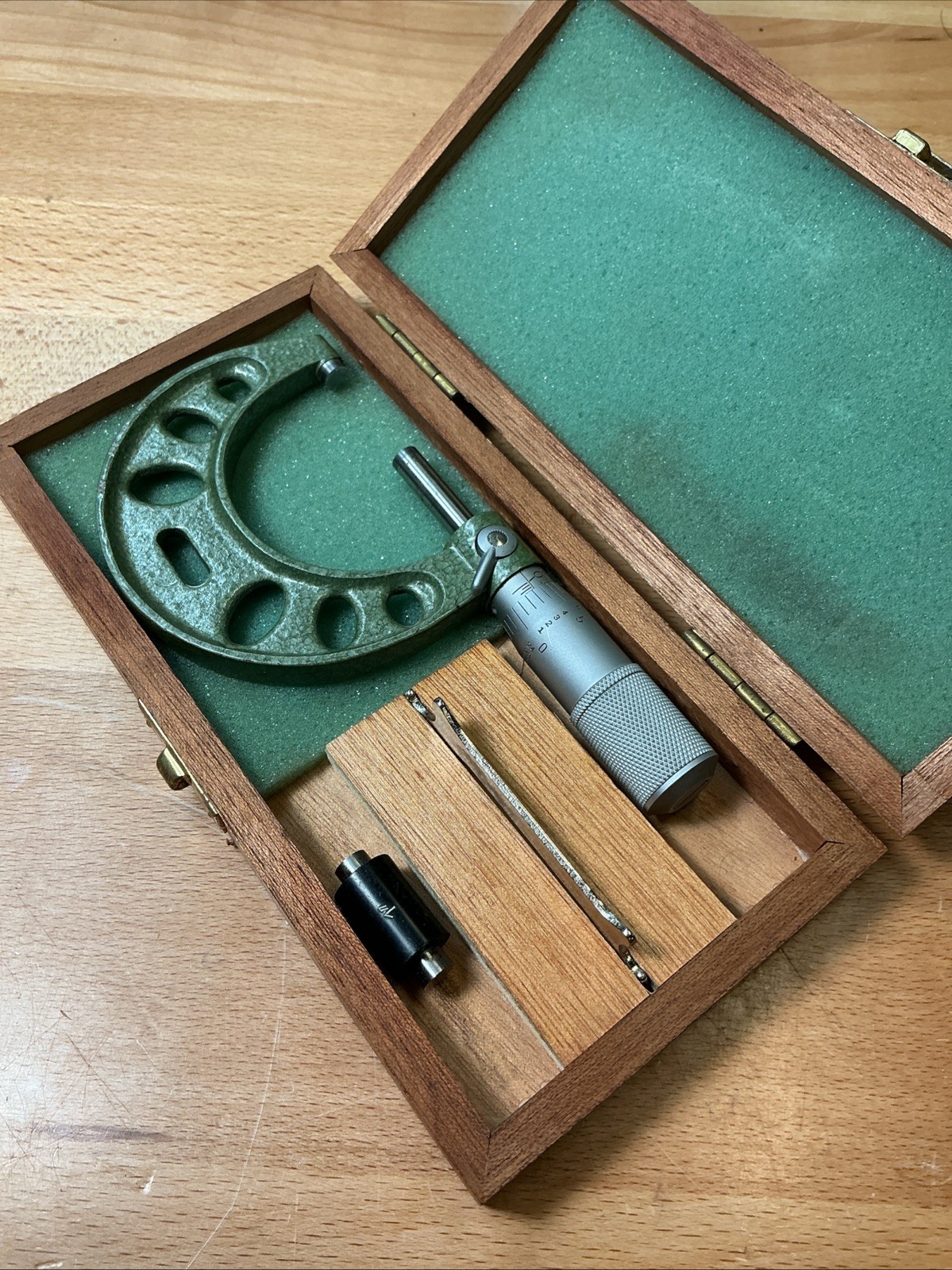 Fowler Helios Outside Micrometer 0-1" Range .0001" Grads Carbide Germany