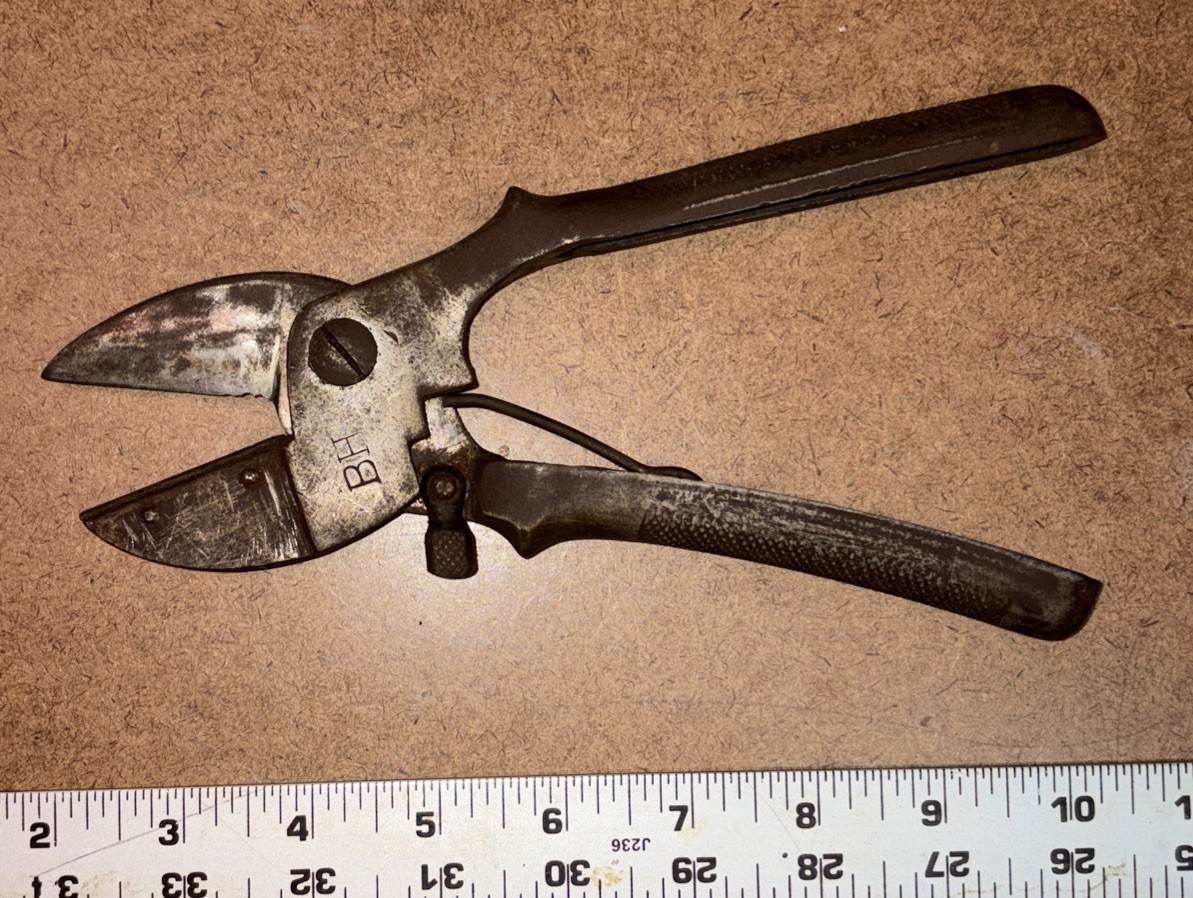 Vintage Blacksmith BH Pruners. Vintage Old And Rusty , Sharpened Working COND