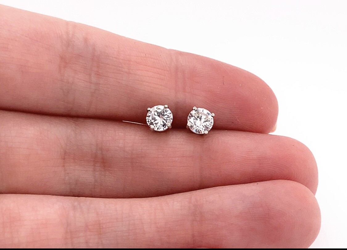 1.60 Ct Round Cut FL/D Certified Moissanite Stud Earrings 14K White Gold 6mm