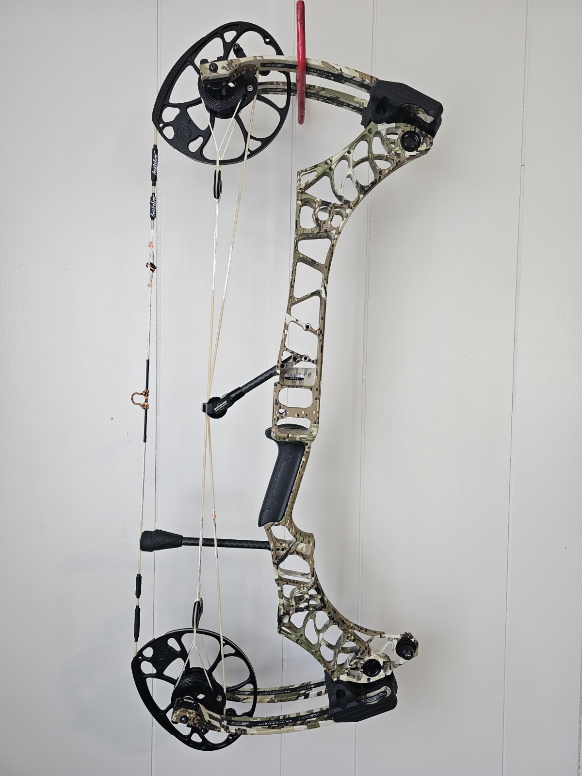 Mathews V3 27 Compound Bow