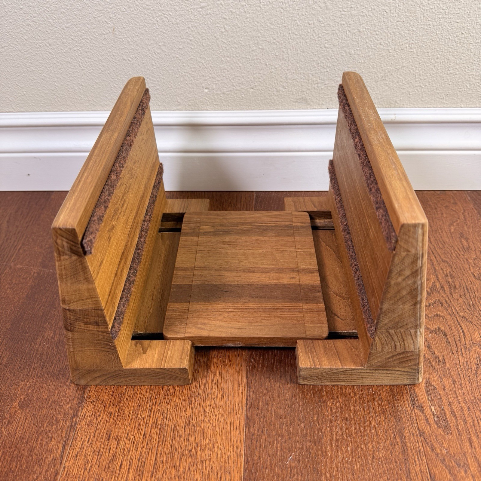 Vintage Kalmar Teakwood Expanding Record Holder Vinyl Storage Media Organizer