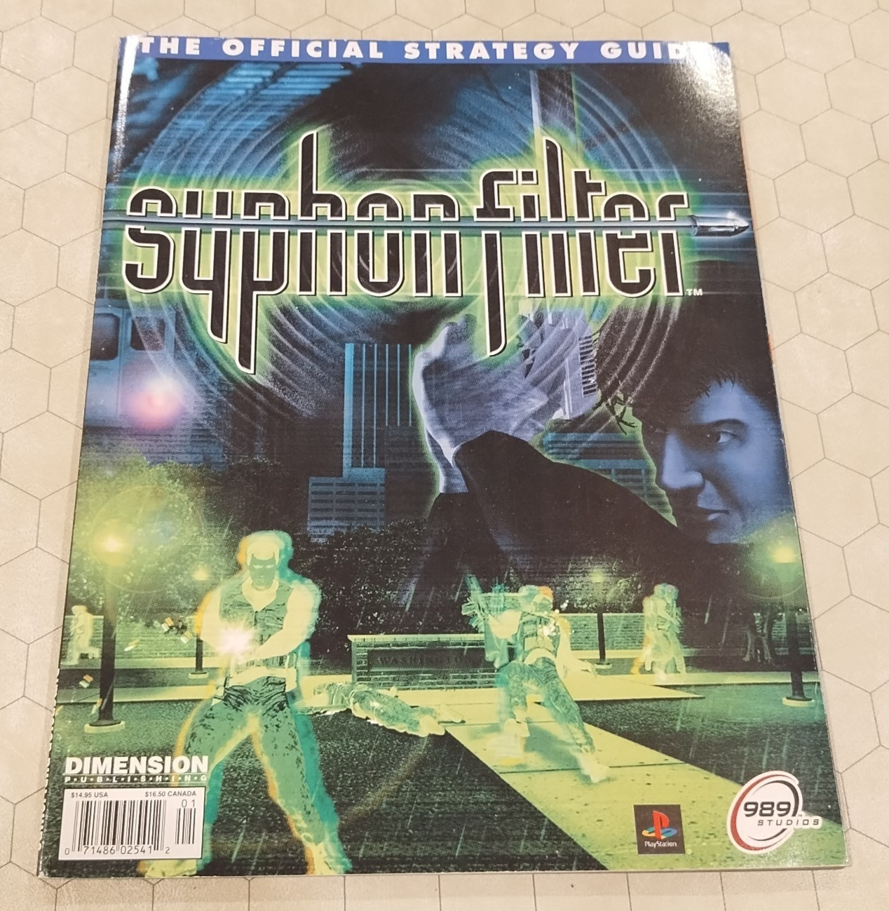 Syphon Filter The Official Strategy Guide, Dimension/989 Studios, 1999