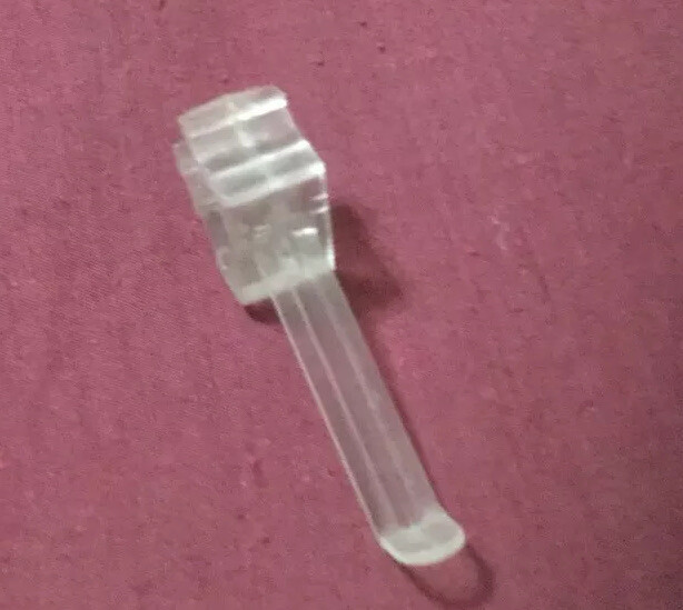50 Retails 1.5 Inch Clear Plastic Snap In Hooks Retail Display Jewelry