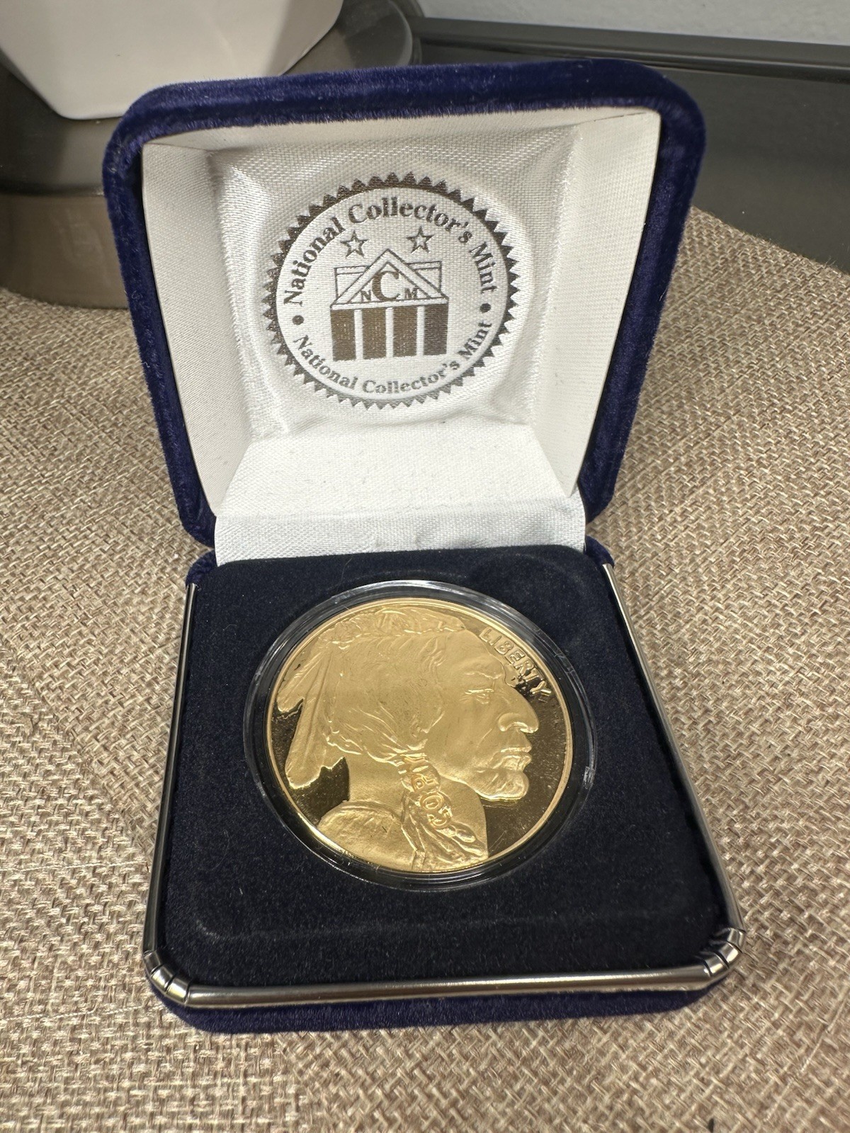 2019 $50 24kt Gold Plated Buffalo Tribute Coin - COPY GIFT