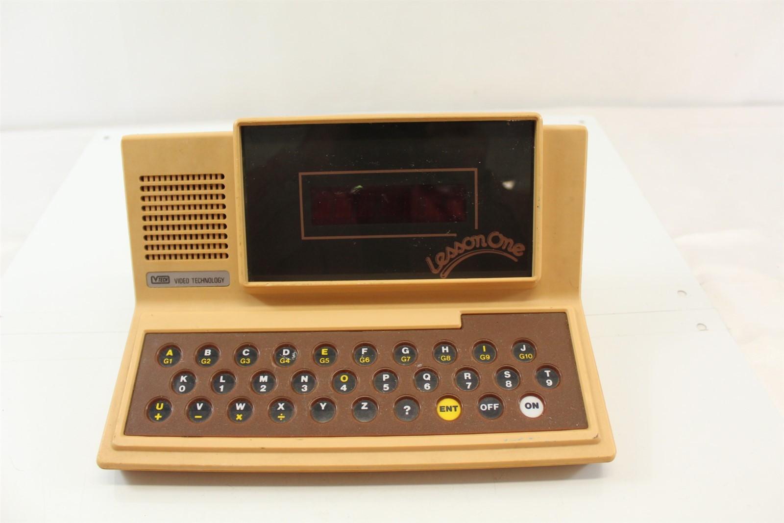 Vintage V-Tech Video Technology Lesson One Keyboard Monitor Tested Working
