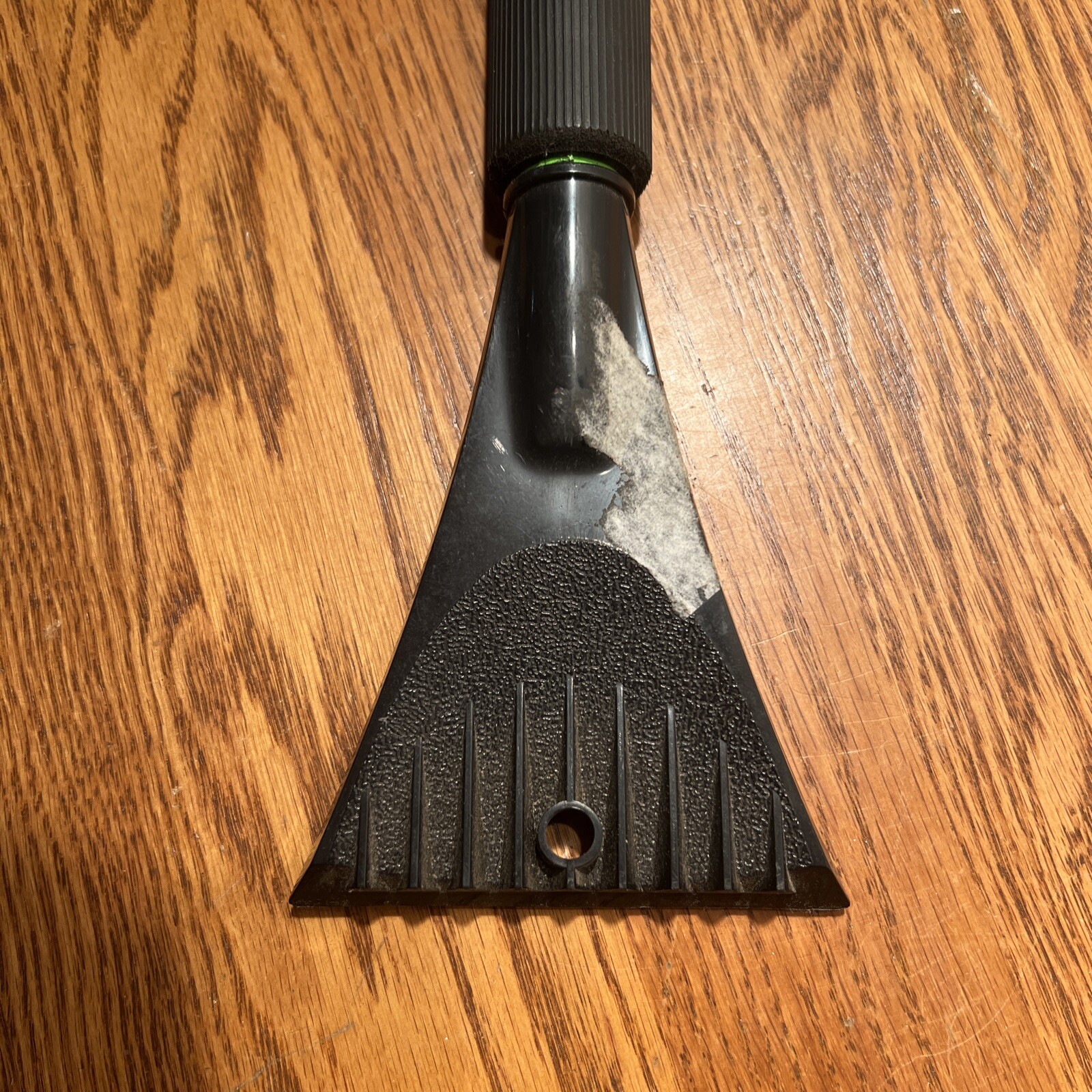 Hopkins 13781 Ice Scraper 36”