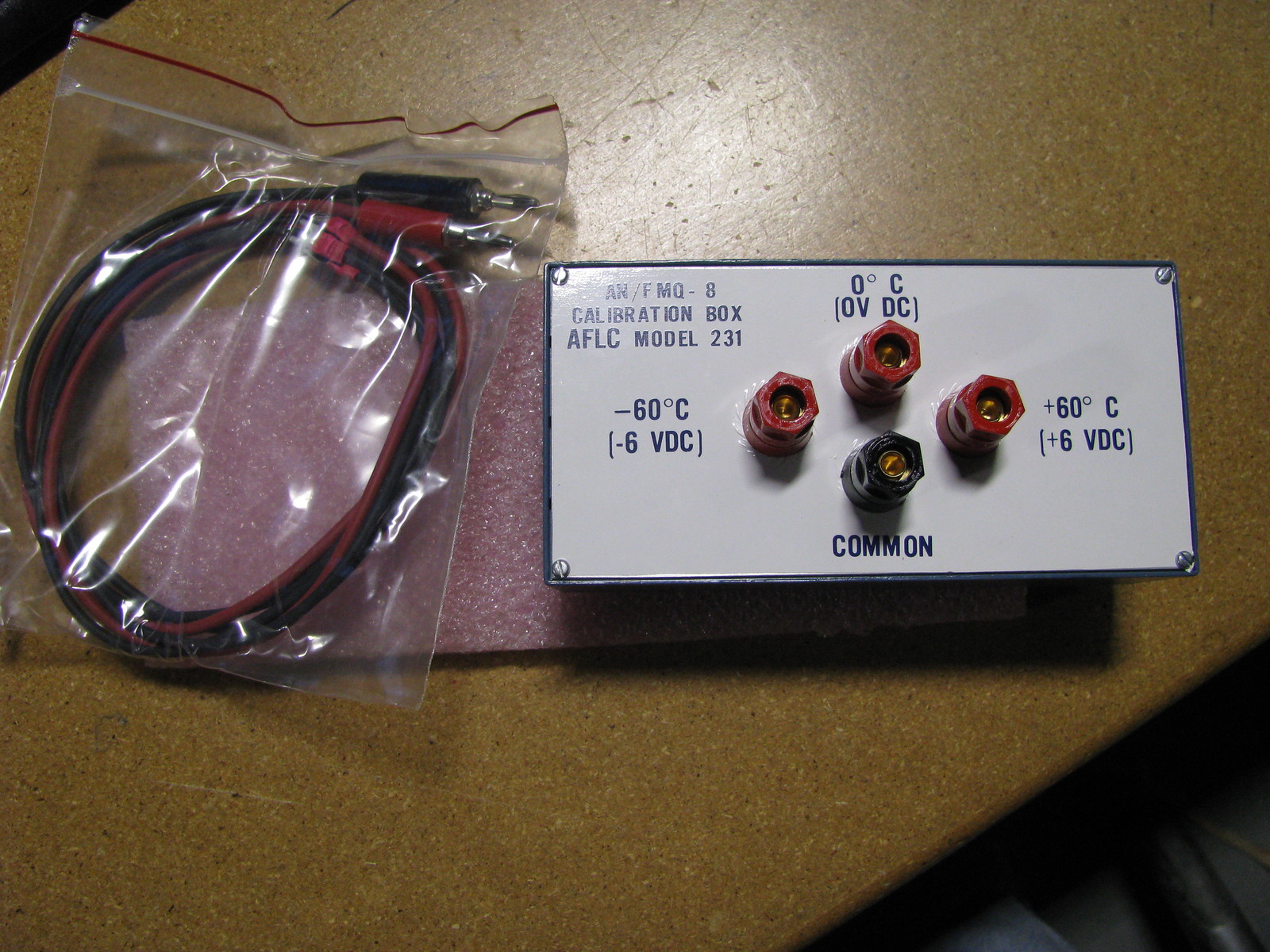 INTERNATIONAL CREATIVE DATA CALIBRATION BOX MODEL 231 NSN: 6625-01-217-6643