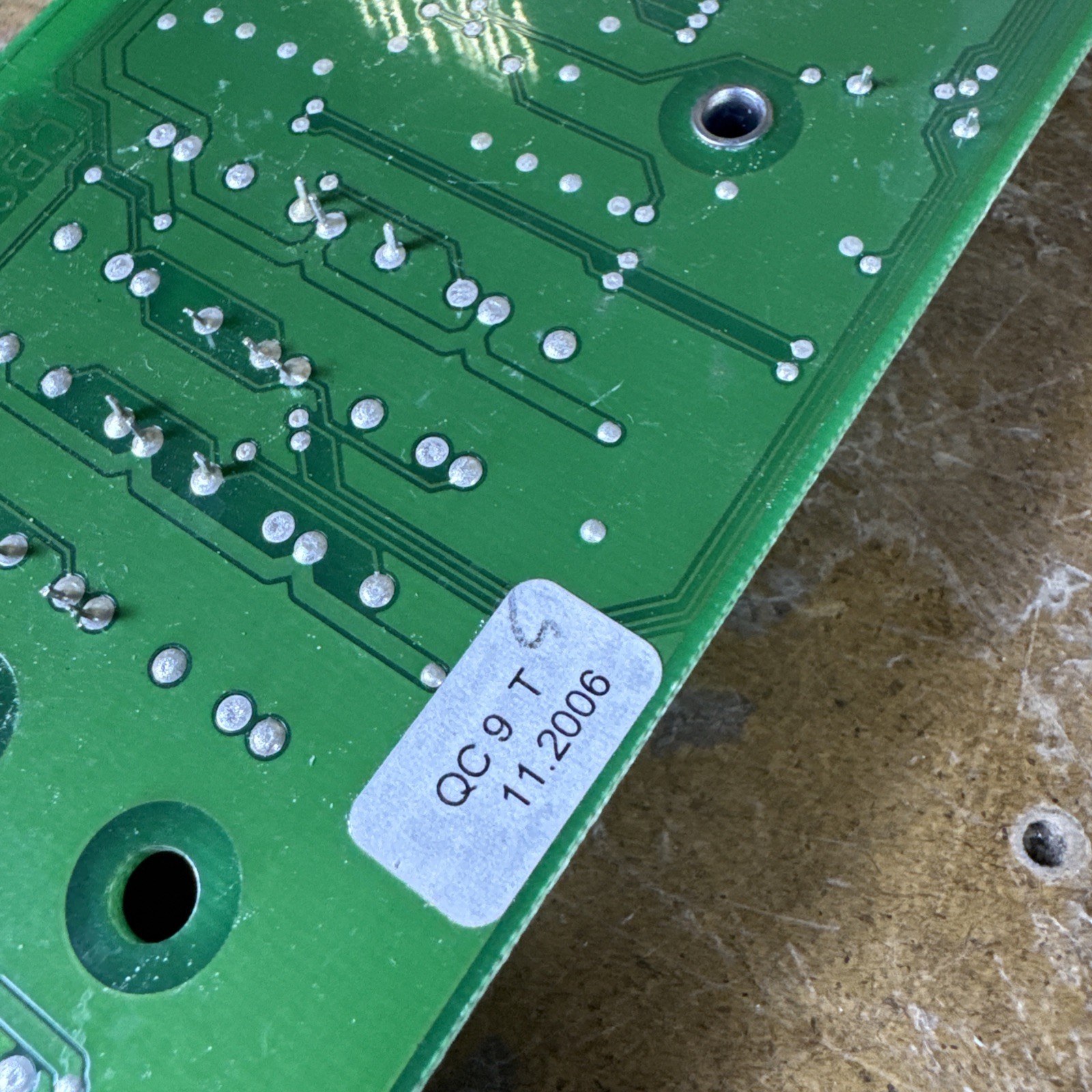 Fetco CBS2031/2 D2P Board Switching Assembly, 8 Keys 2006
