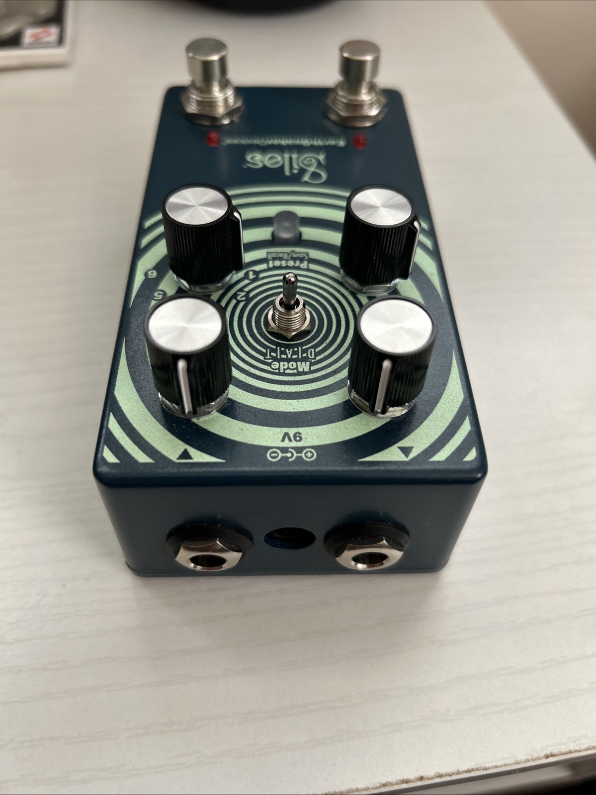 Earthquaker EQD Silos Multi Generational Time Delay Guitar Effect Pedal