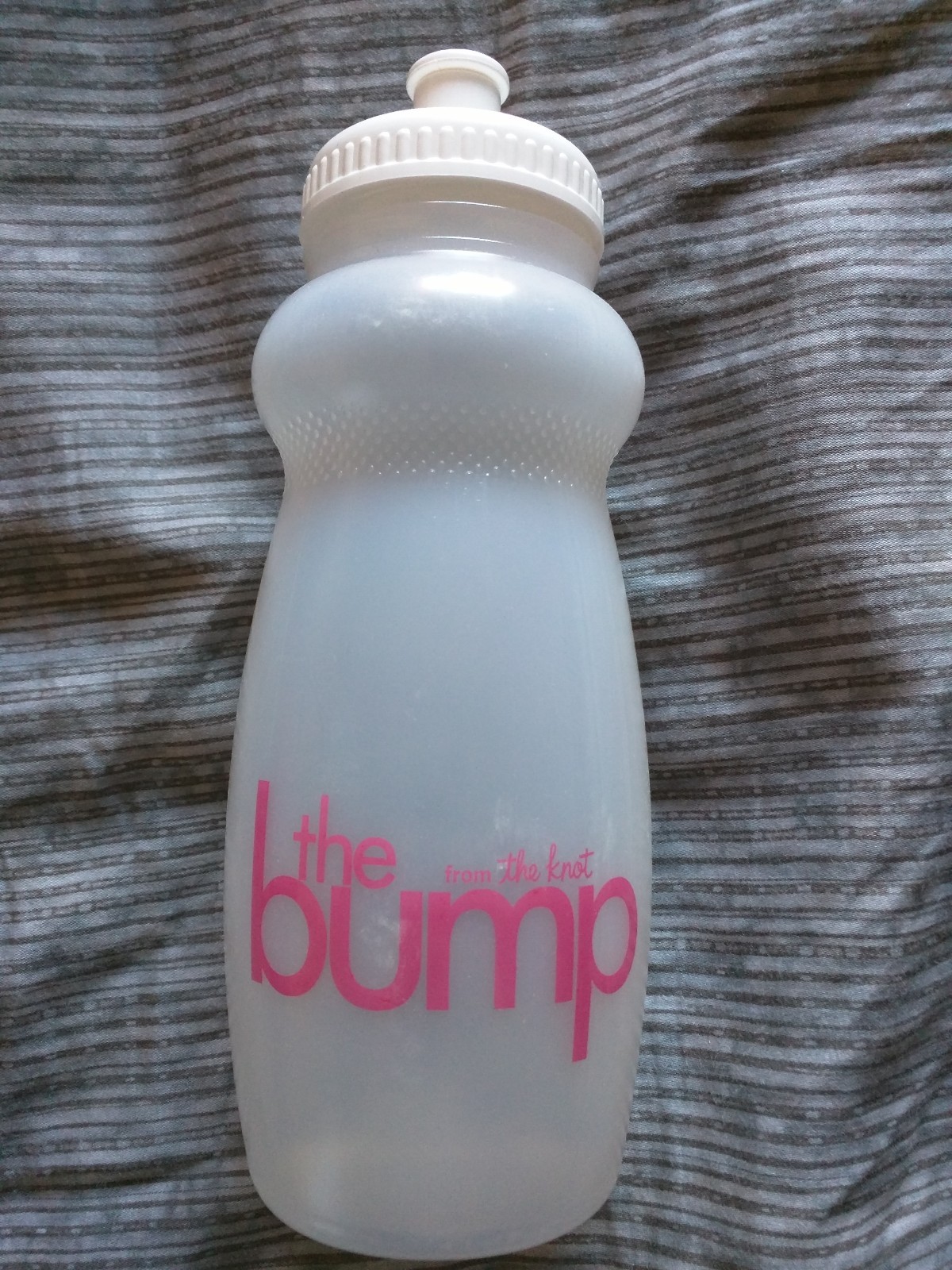 The Bump from the Knot Water Bottle 16 oz. BRAND NEW
