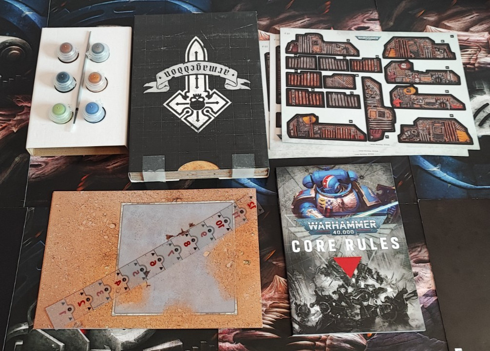 Warhammer 40K 11th ed Starter Core Rules, Game Board & Accessories [NEW]