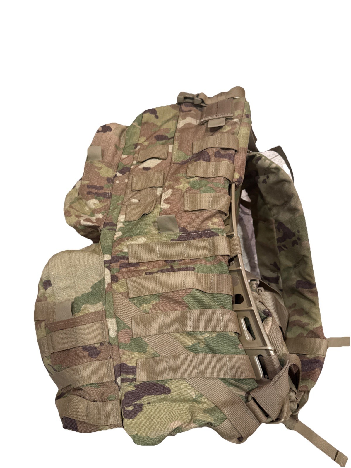 USGI-OCP/MULTICAM-MEDIUM RUCKSACK-COMPLETE-BOTTOM POCKET excellent condition