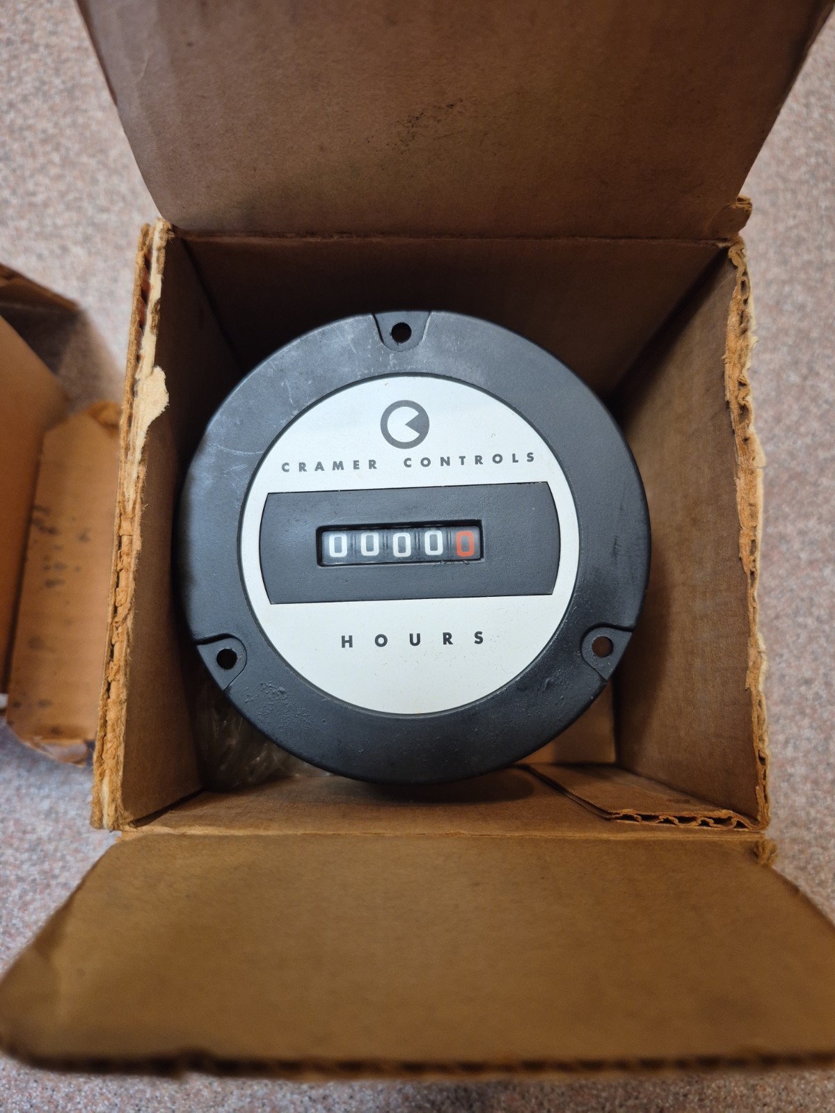 Cramer Controls Hours 632E- A20-S Elapsed Time Hour Meter Panel Mount 115V (New)