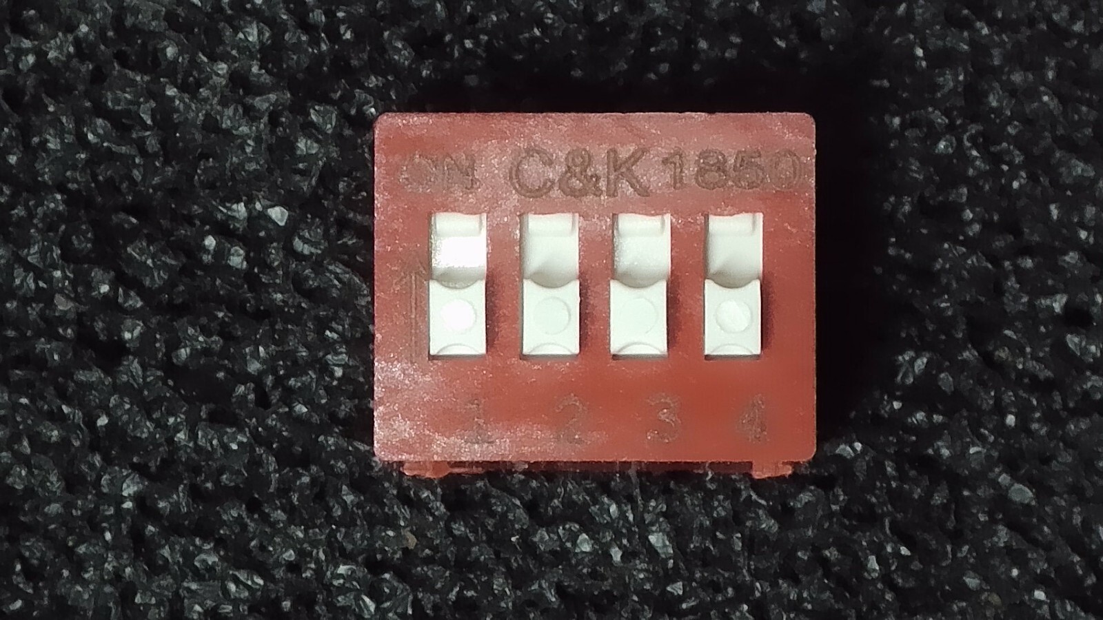 C&K 1850 SPST 4-Position, 8-Pin DIP Switch - DIP8 - New