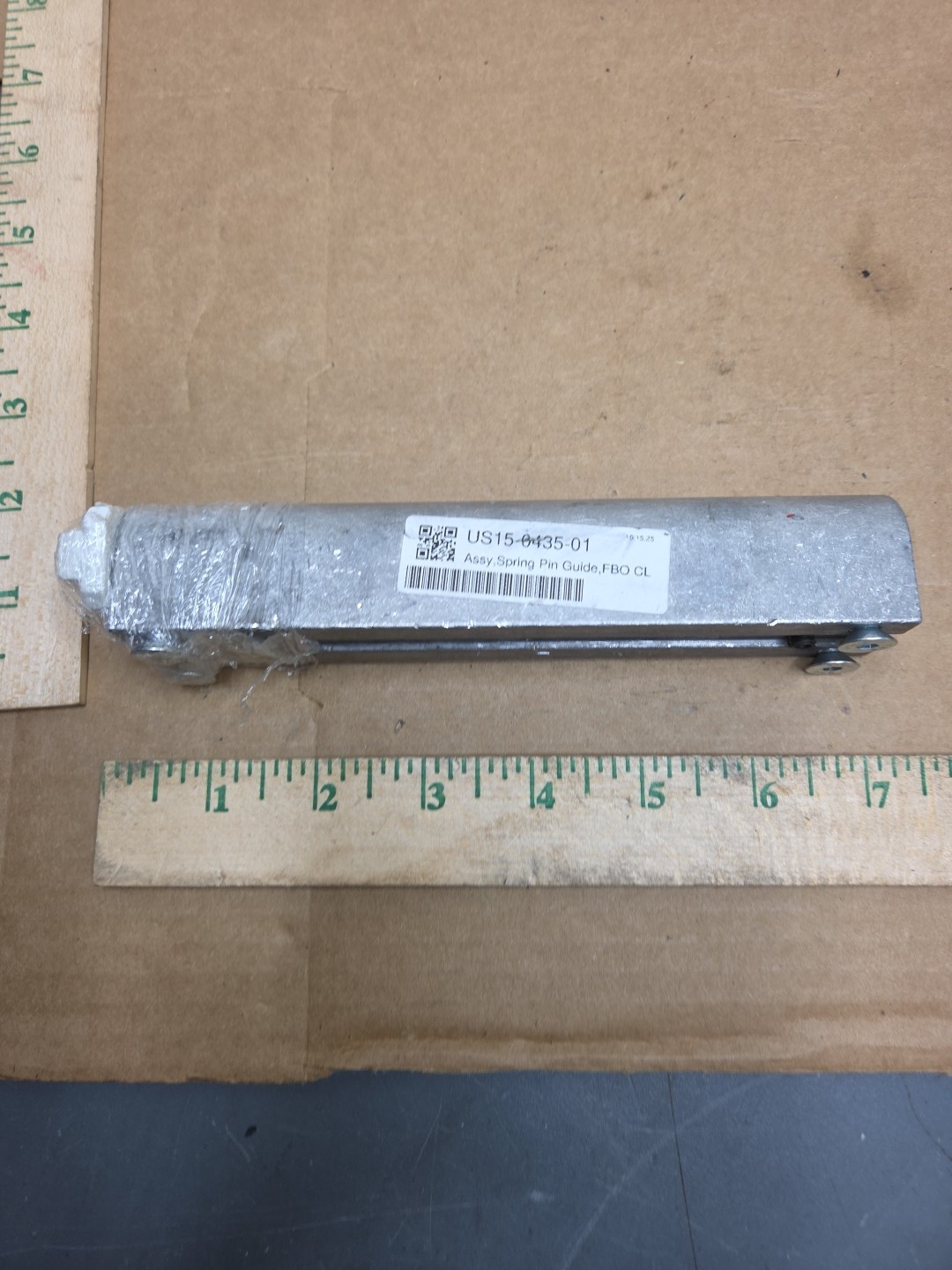 New Universal Bottom Guide w/ T-Block Washer US15-0435-01 -