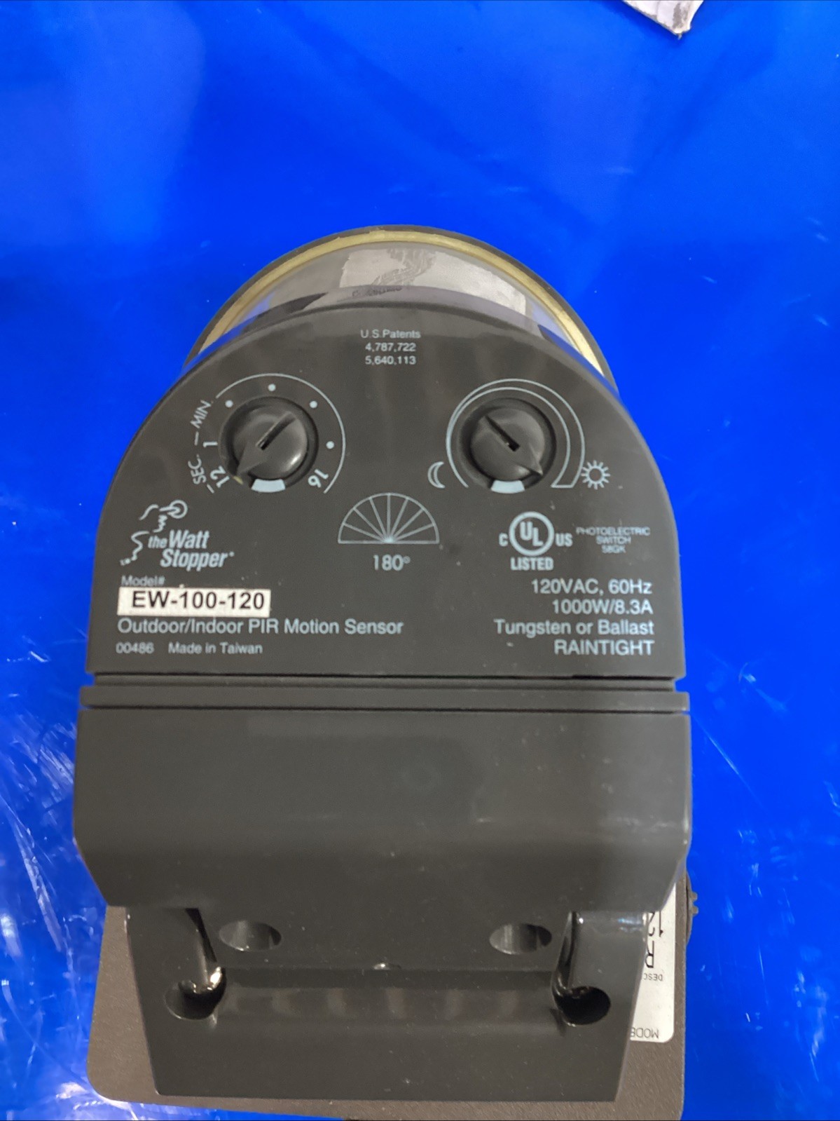 Wattstopper EW-200-120-W 120 VAC 270 Degrees Isolated Relay White Outdoor Sensor