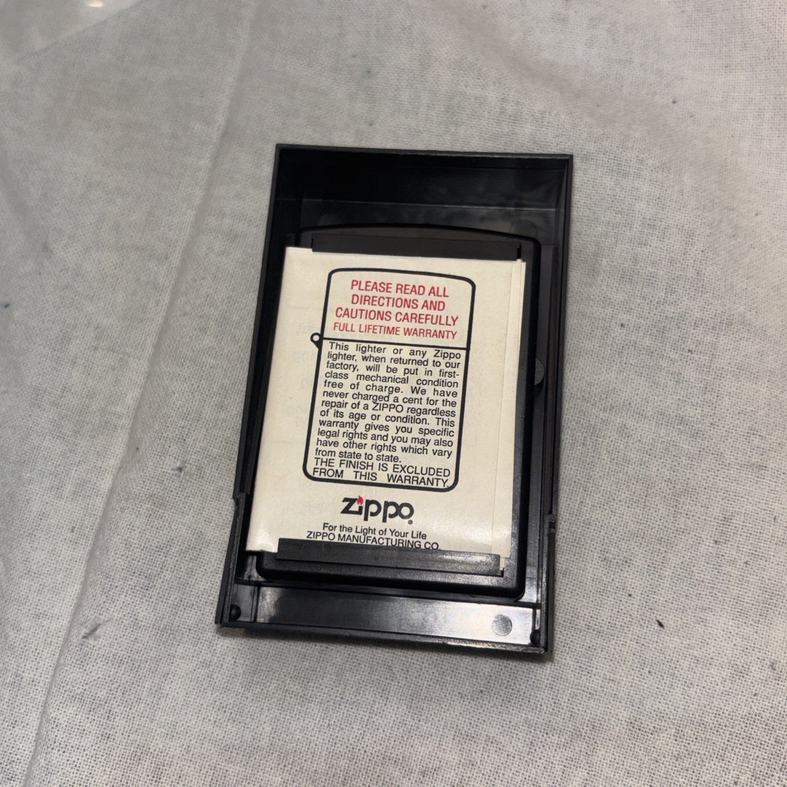 Zippo 1993 Ireland Unfired