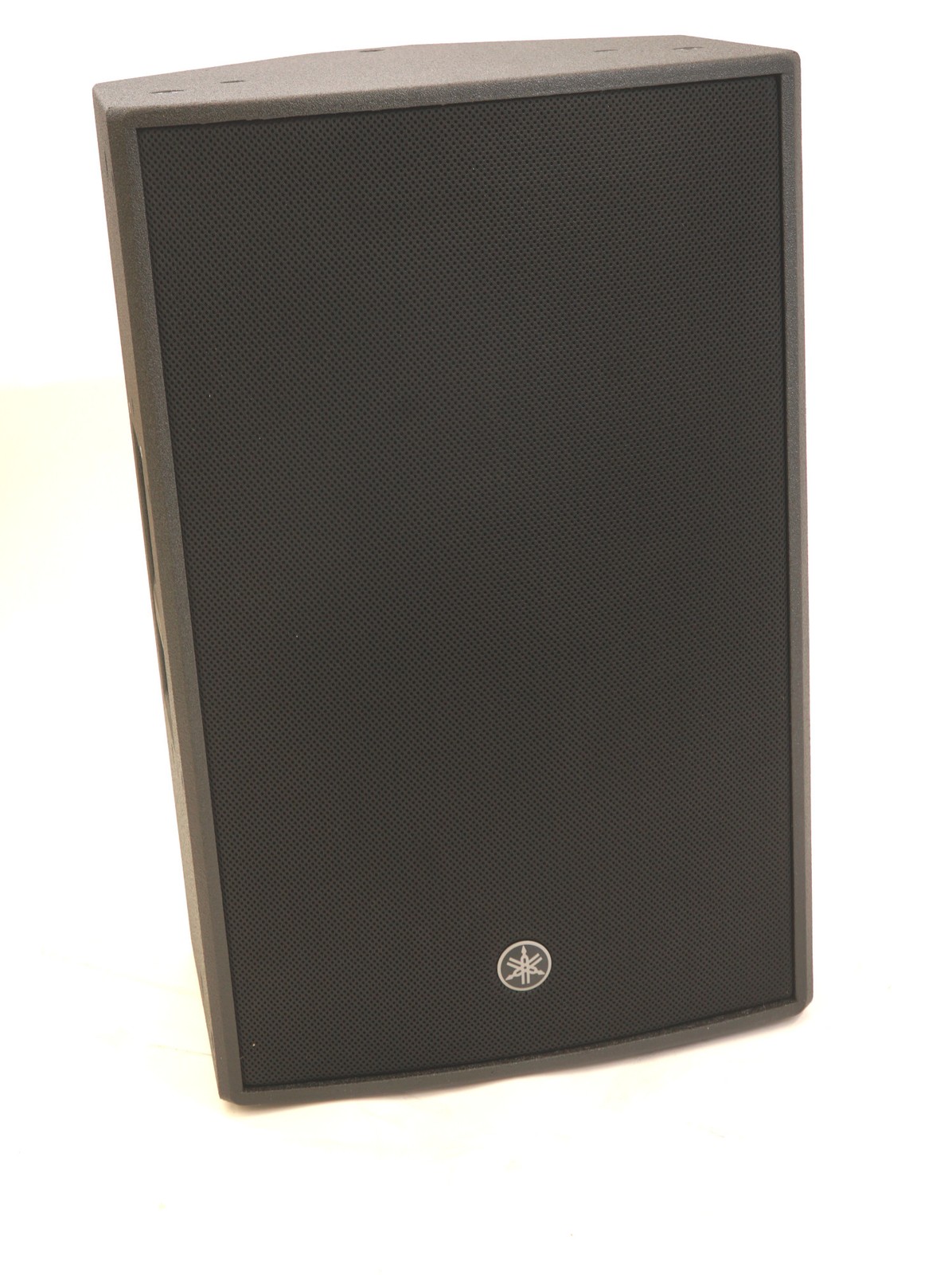 Yamaha DZR12-D 2000W 12-Inch 2-Way Powered Loudspeaker with Dante (Black)