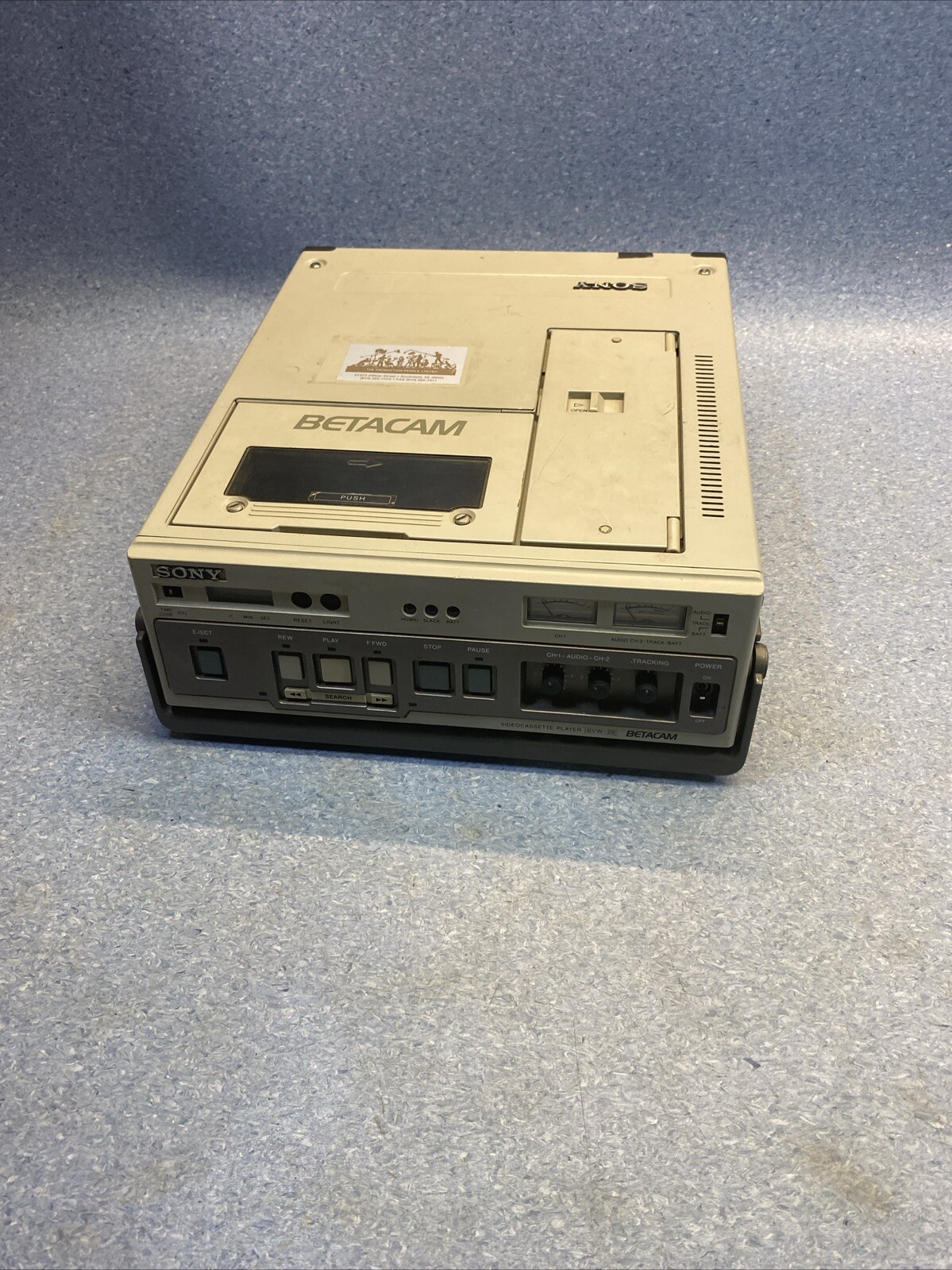 Sony BVW-20 Videocasette Player Untested Beta cam No Power Cord