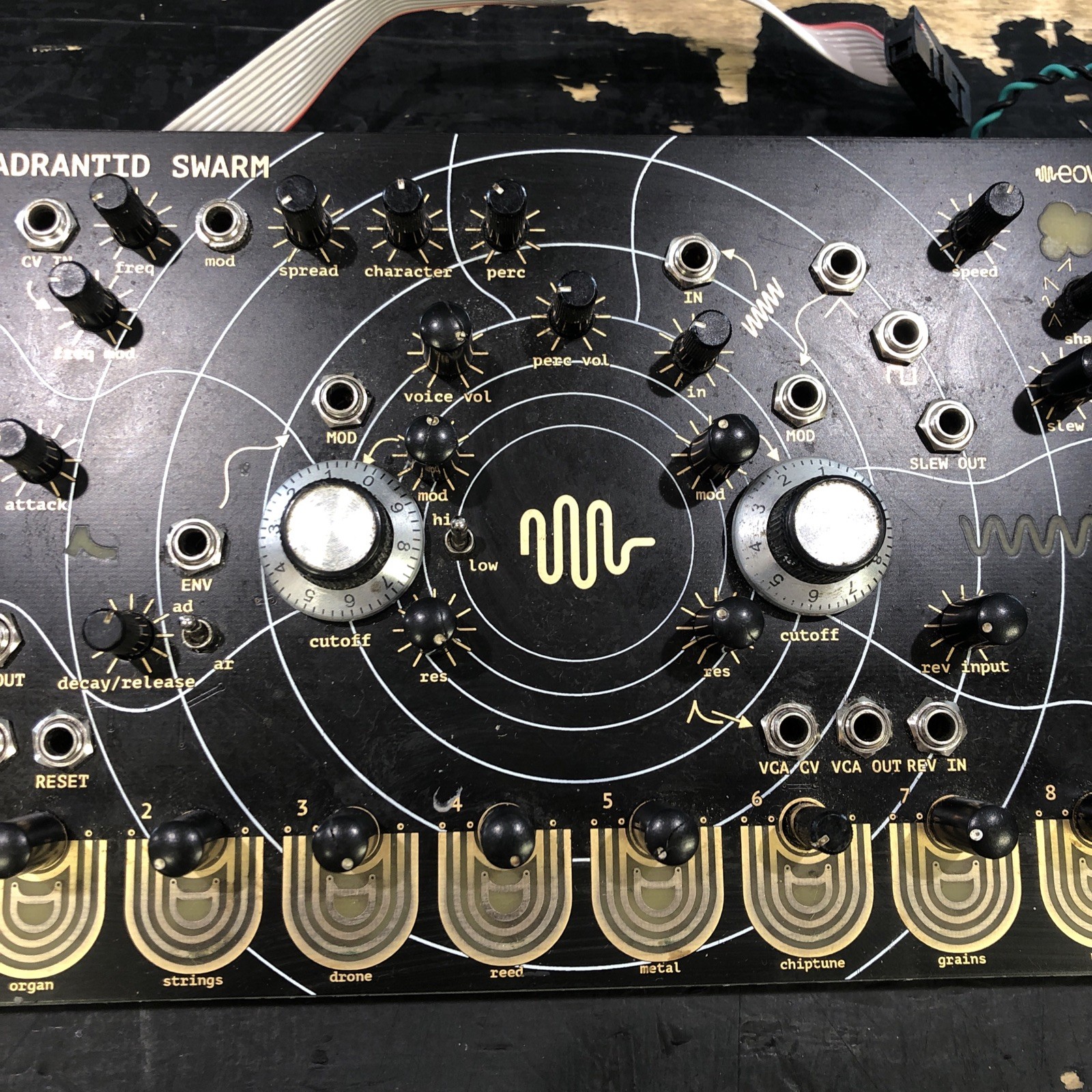Eowave Quadrantid Swarm Desktop Polyphonic Digital Synthesizer