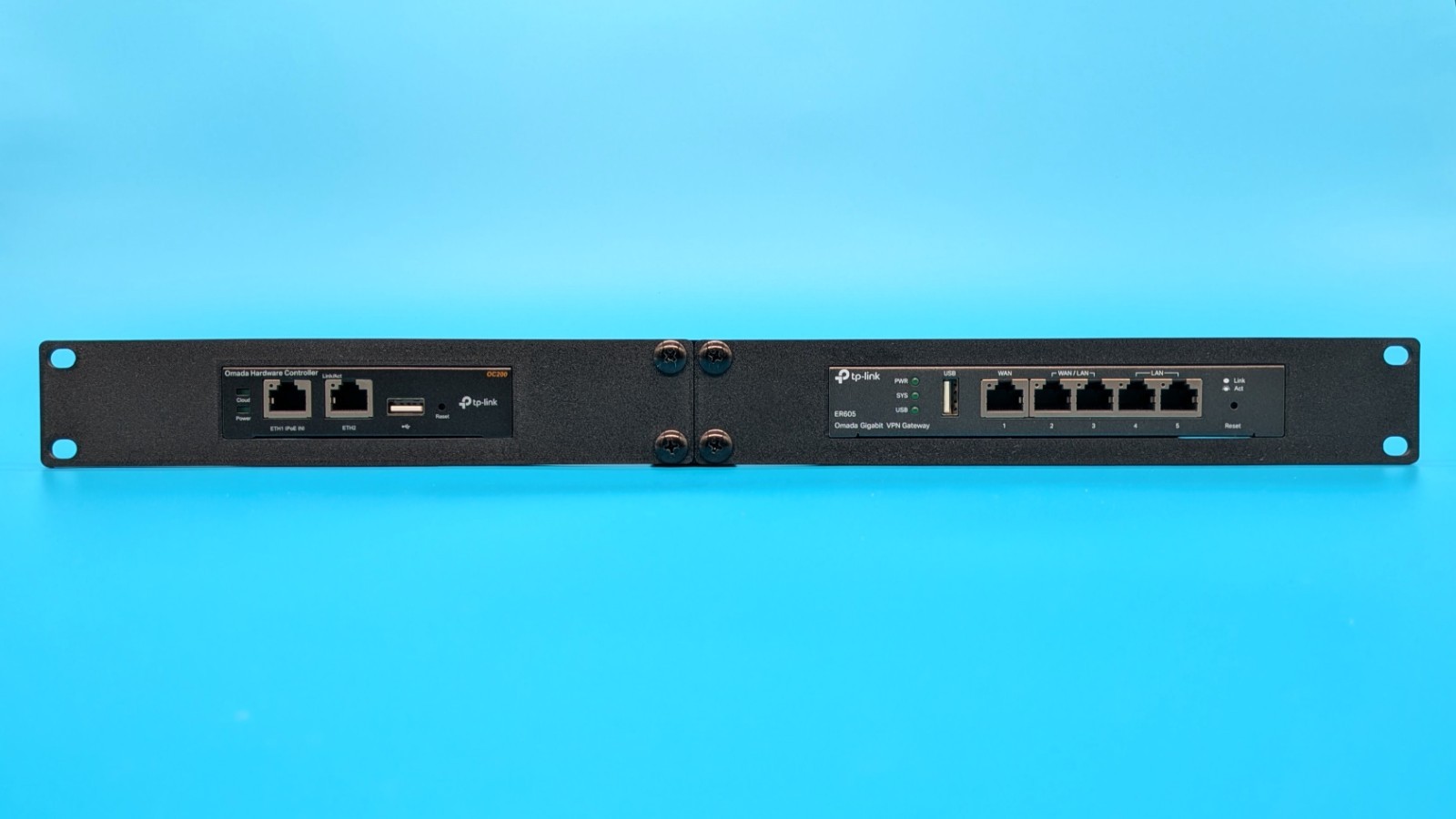 19" Rack Mount for Omada OC200 Controller + ER605 Gateway