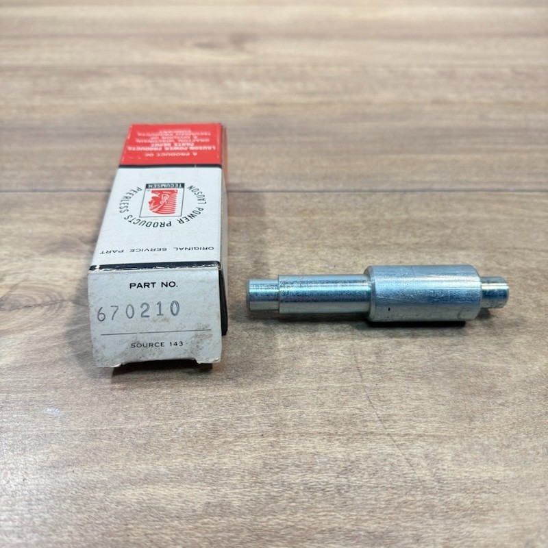 New TECUMSEH OEM NOS BUSHING BEARING DRIVER TOOL / 670210