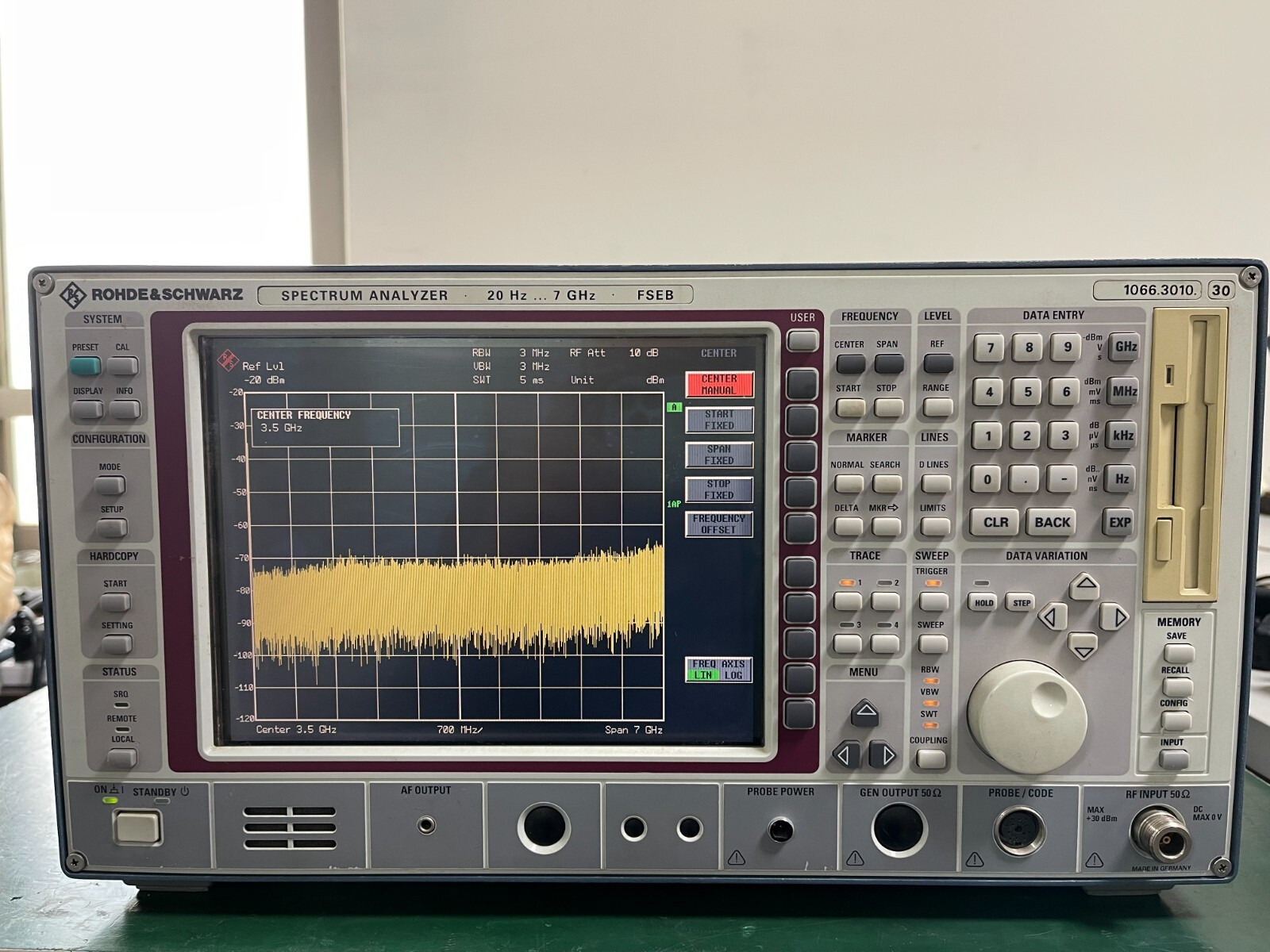Rohde & Schwarz FSEB30 Spectrum Analyzer 20 Hz - 7 GHz , W/ FSE-B7_5642