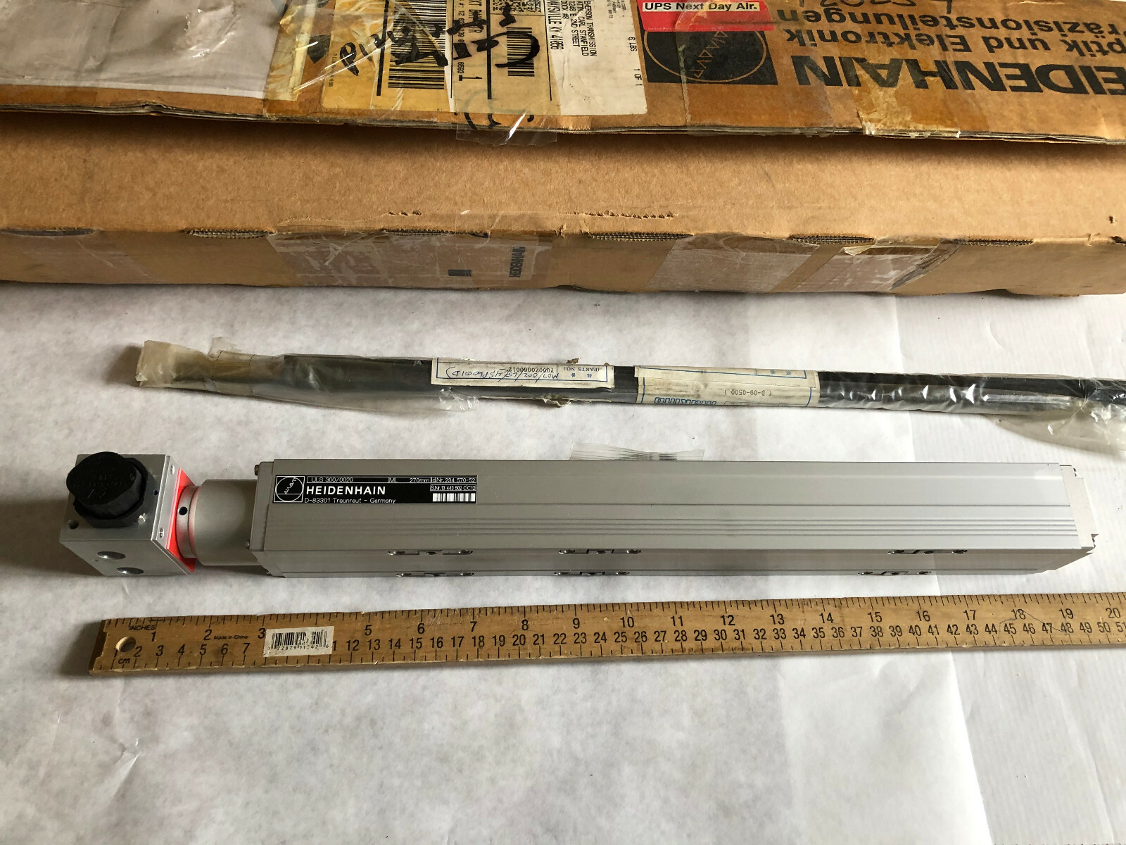 NEW HEIDENHAIN ULS 300/0020,234 570-52 LINEAR ENCODER, D-83301 ML 270mm,EN