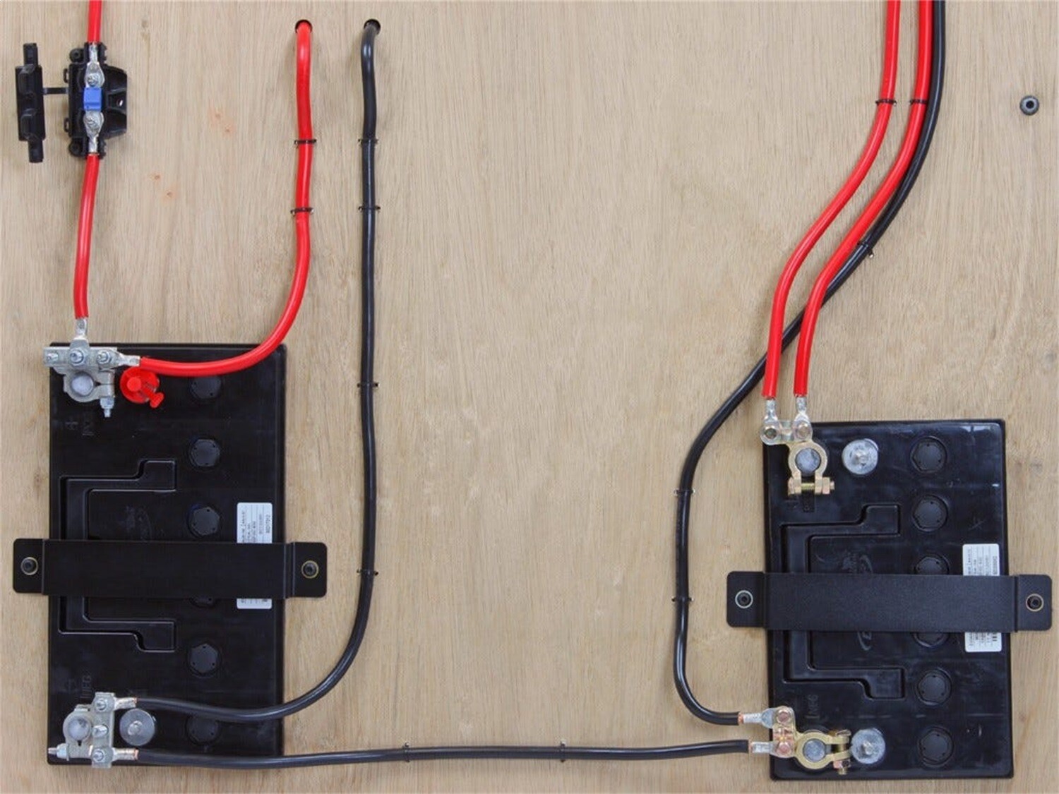 Front Runner BBRA003 Universal Battery Bracket