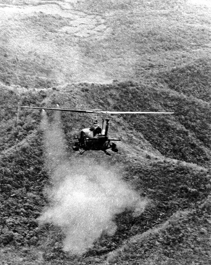 Marine UH-1 Huey Gunship Helicopter firing at enemy 8x10 Vietnam War Photo 967
